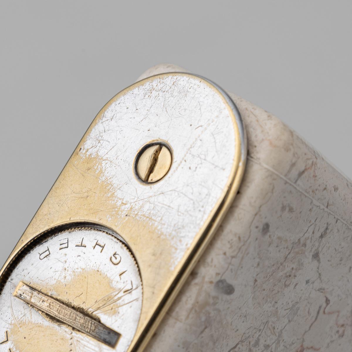Accendino Dunhill d'epoca in marmo travertino e placcato in argento del 20° secolo C.C. in vendita 10