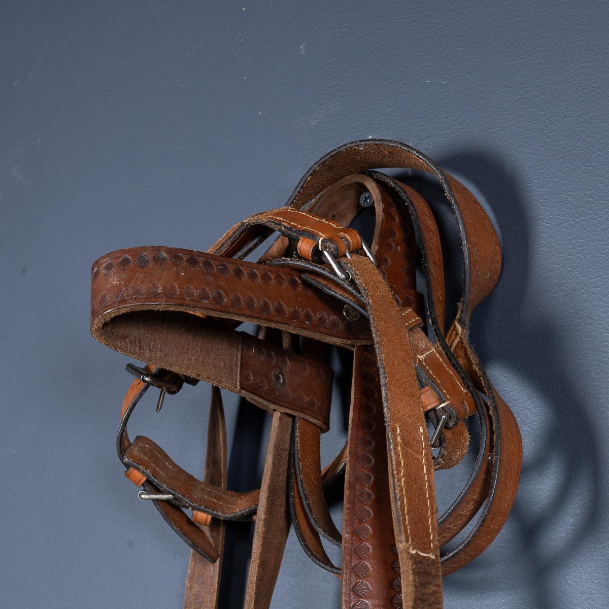 Saddle western du 20e siècle avec bride et Martingale, c.1970 en vente 9