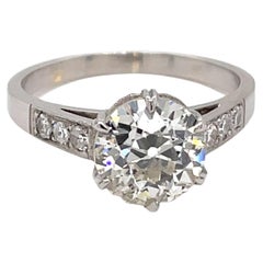 Vintage 2.10 Carat Diamond Platinum Engagement Ring