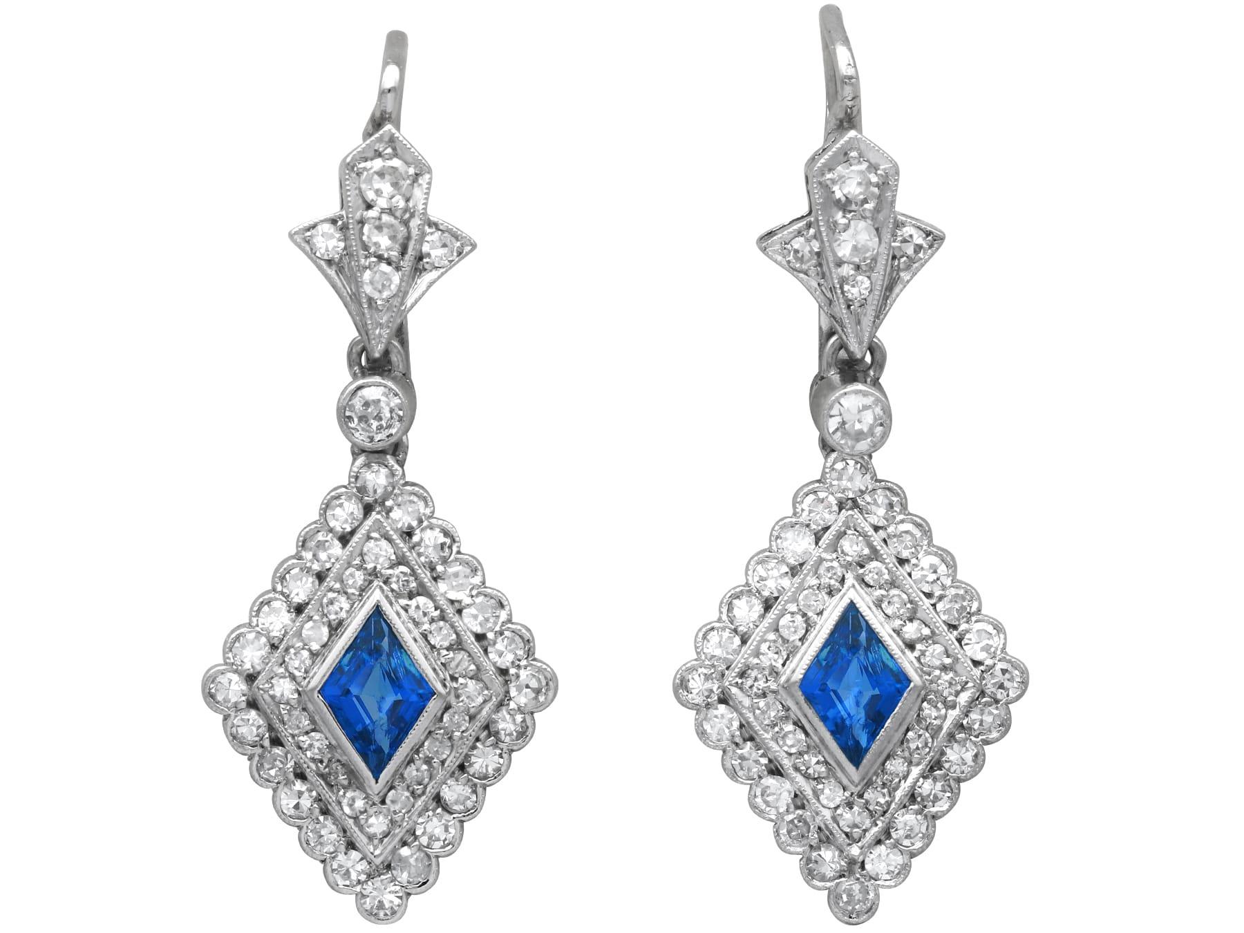 Vintage 2.10 Carat Sapphire and 2.42 Carat Diamond Palladium Jewellery Set  For Sale 4