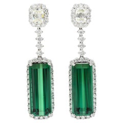 Vintage 21.10 Carats Green Tourmaline Diamond 18 Karat White Gold Earrings