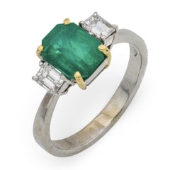 Anello vintage con smeraldo colombiano da 2,12 carati e diamante in oro bianco e giallo 18 carati