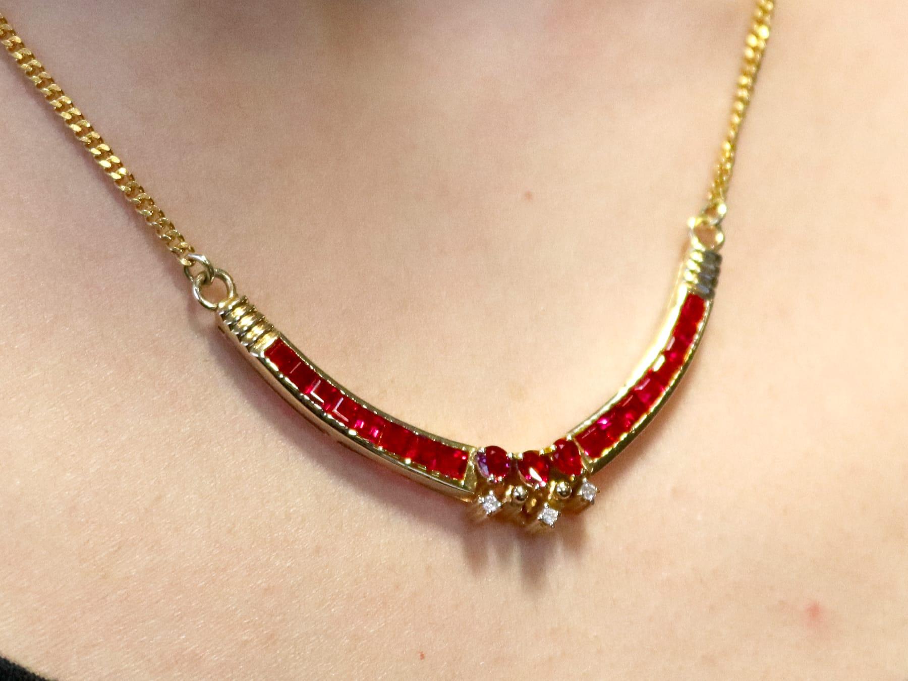 Halskette aus 18 Karat Gelbgold mit 2,15 Karat Rubin und Diamant, Vintage, um 1990 im Angebot 6