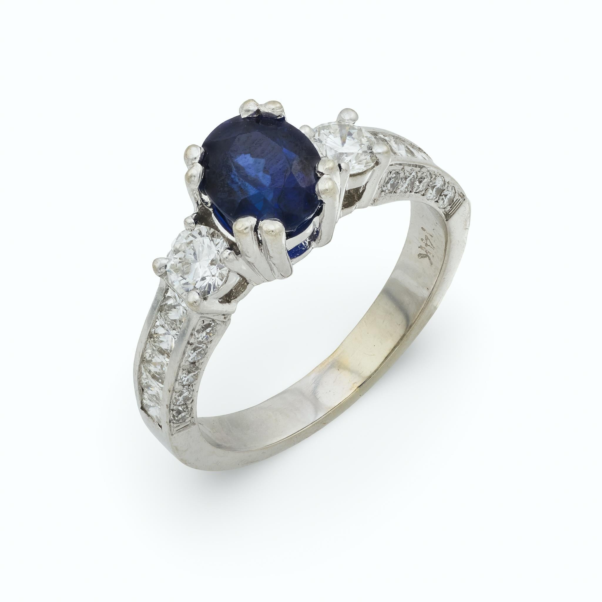 By Vintage 2.15 carat saphir diamant 14k or blanc