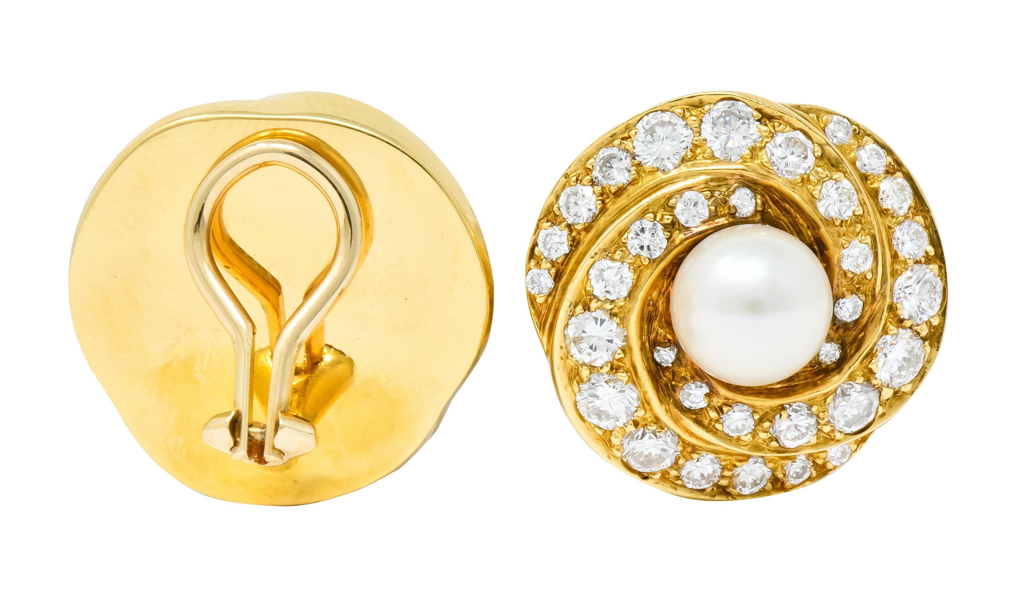 Vintage 2.15 Carat Diamond Pearl 18 Karat Gold Swirl Ear-Clip Earrings In Excellent Condition In Philadelphia, PA