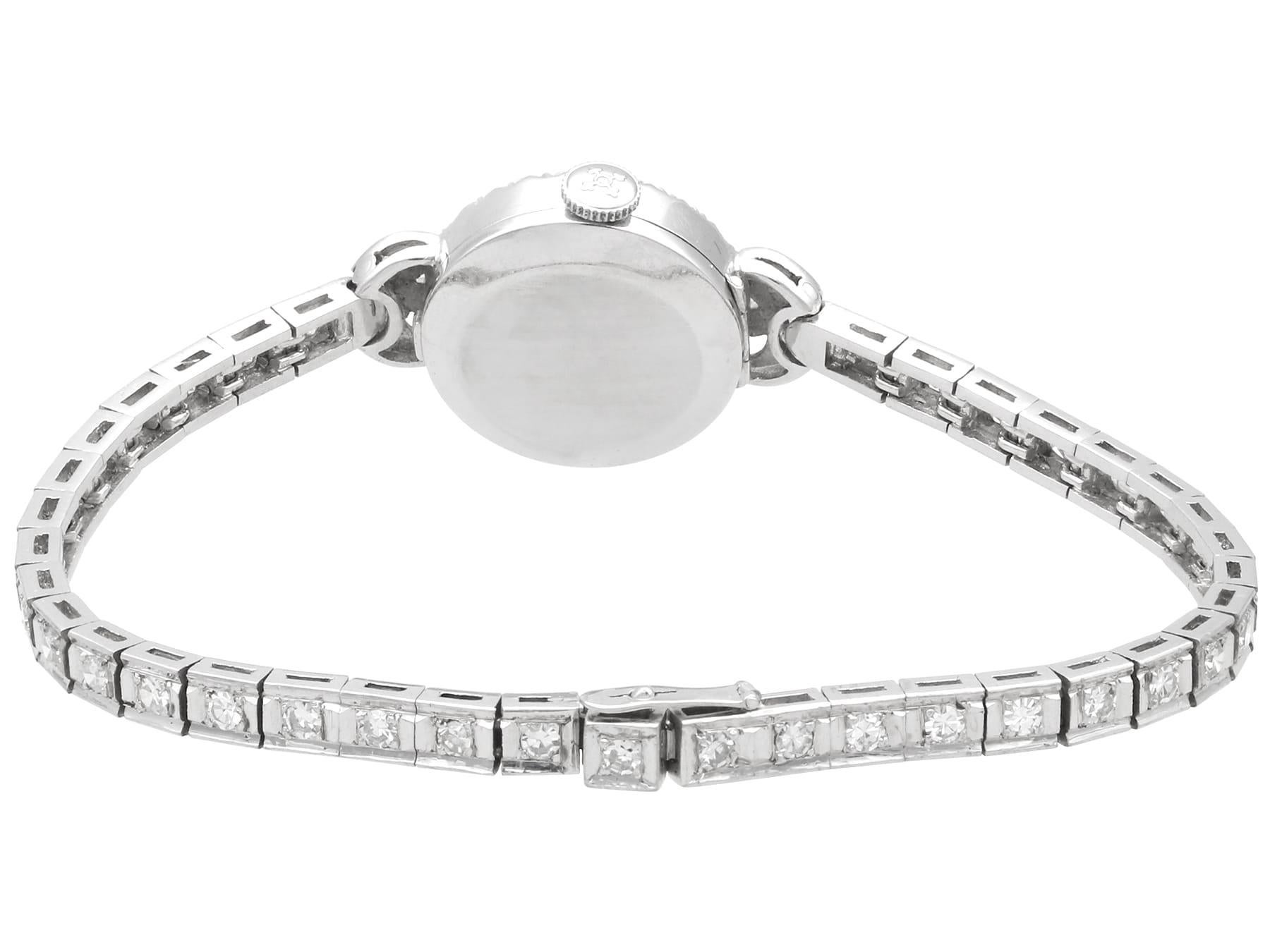 Vintage 2.16 Carat Diamond, Platinum and 18k White Gold Ladies Watch Circa 1940 en vente 6