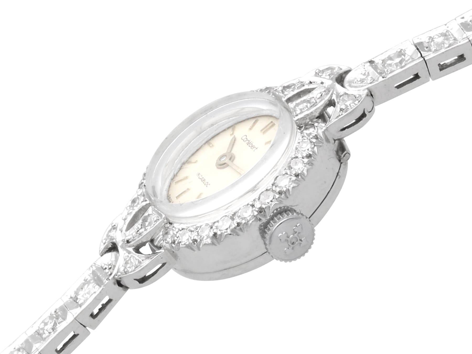 Vintage 2.16 Carat Diamond, Platinum and 18k White Gold Ladies Watch Circa 1940 en vente 4