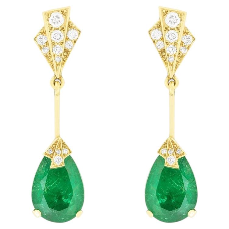 Vintage 21ct Emerald and Diamond Necklace and Earring Set, c.1980s For Sale