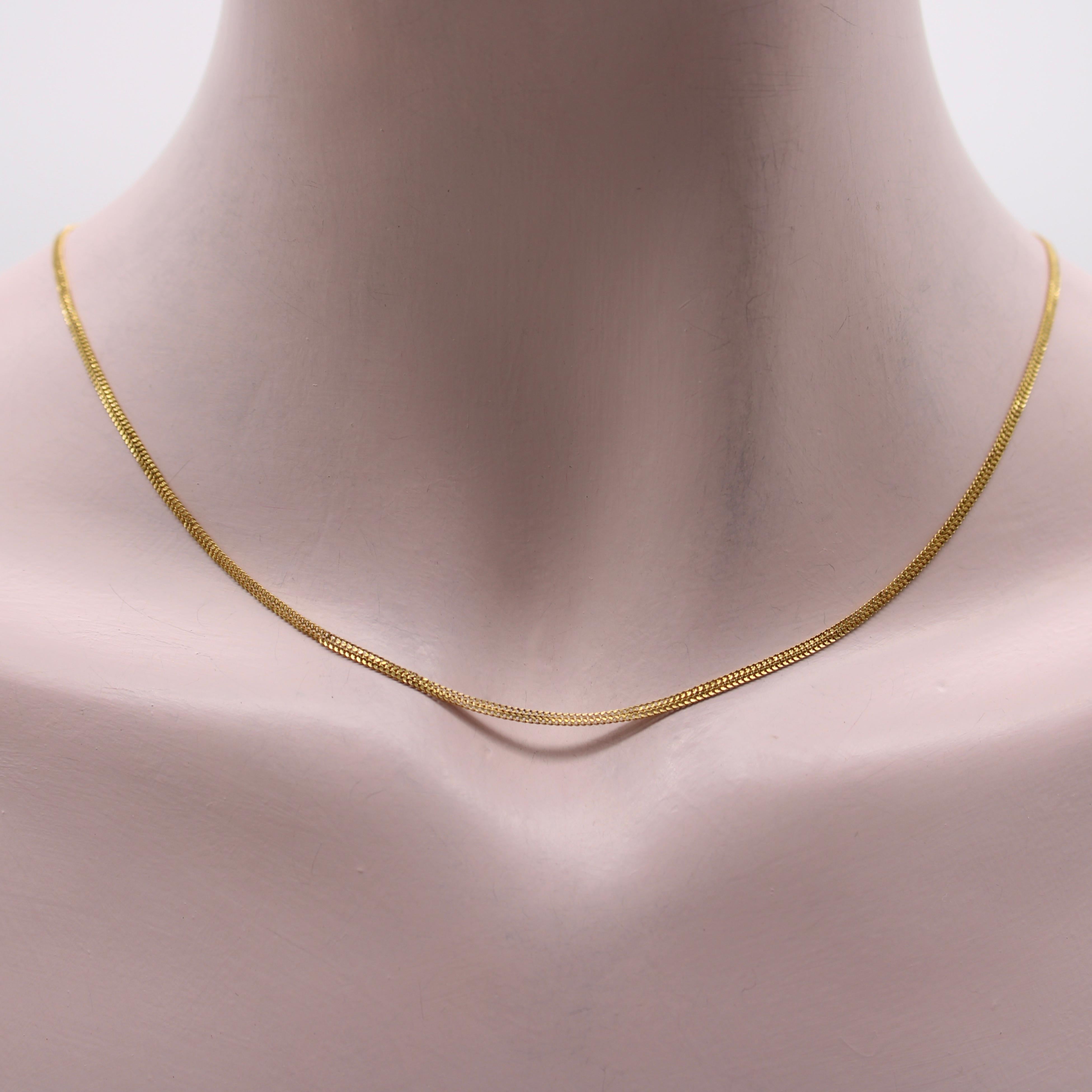 Vintage 21K Gold Delicate Ribbonlike Chain (Chaîne délicate en forme de ruban)  Bon état - En vente à Venice, CA