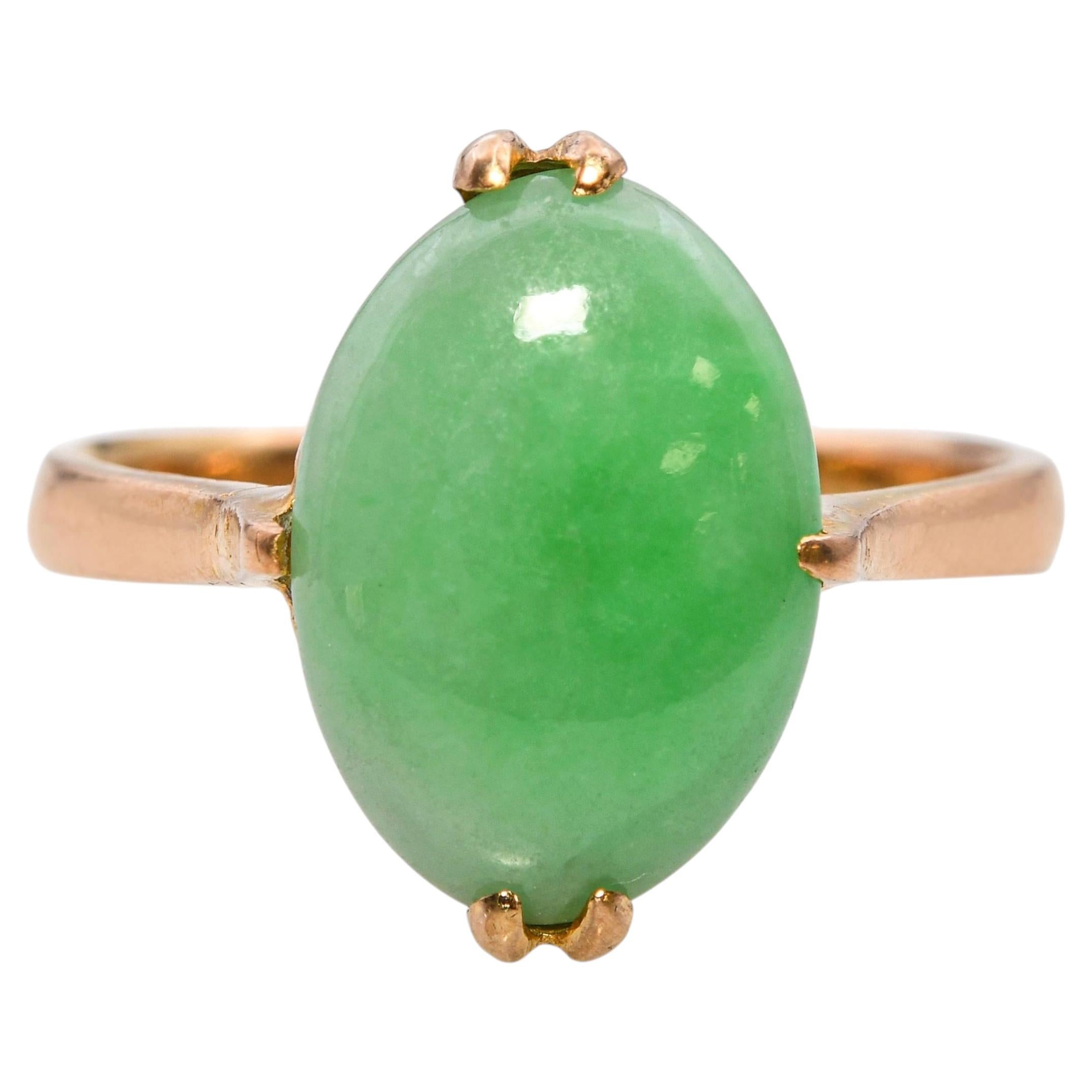 Vintage 21k Gelbgold Grüner Jadeit Jade Ring im Angebot