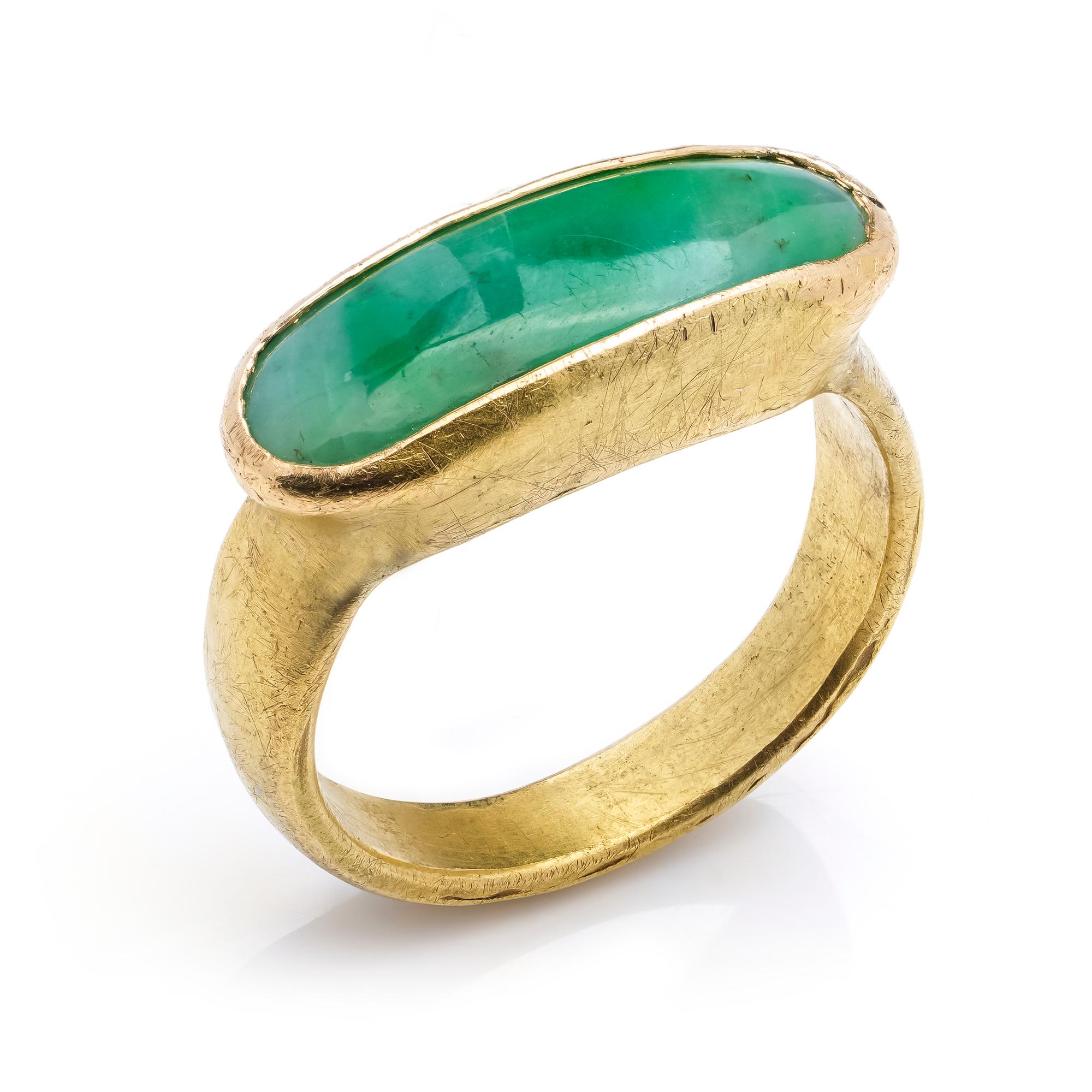 Men's Vintage 21 Karat Gold Men’s Ring with Elongated Jade