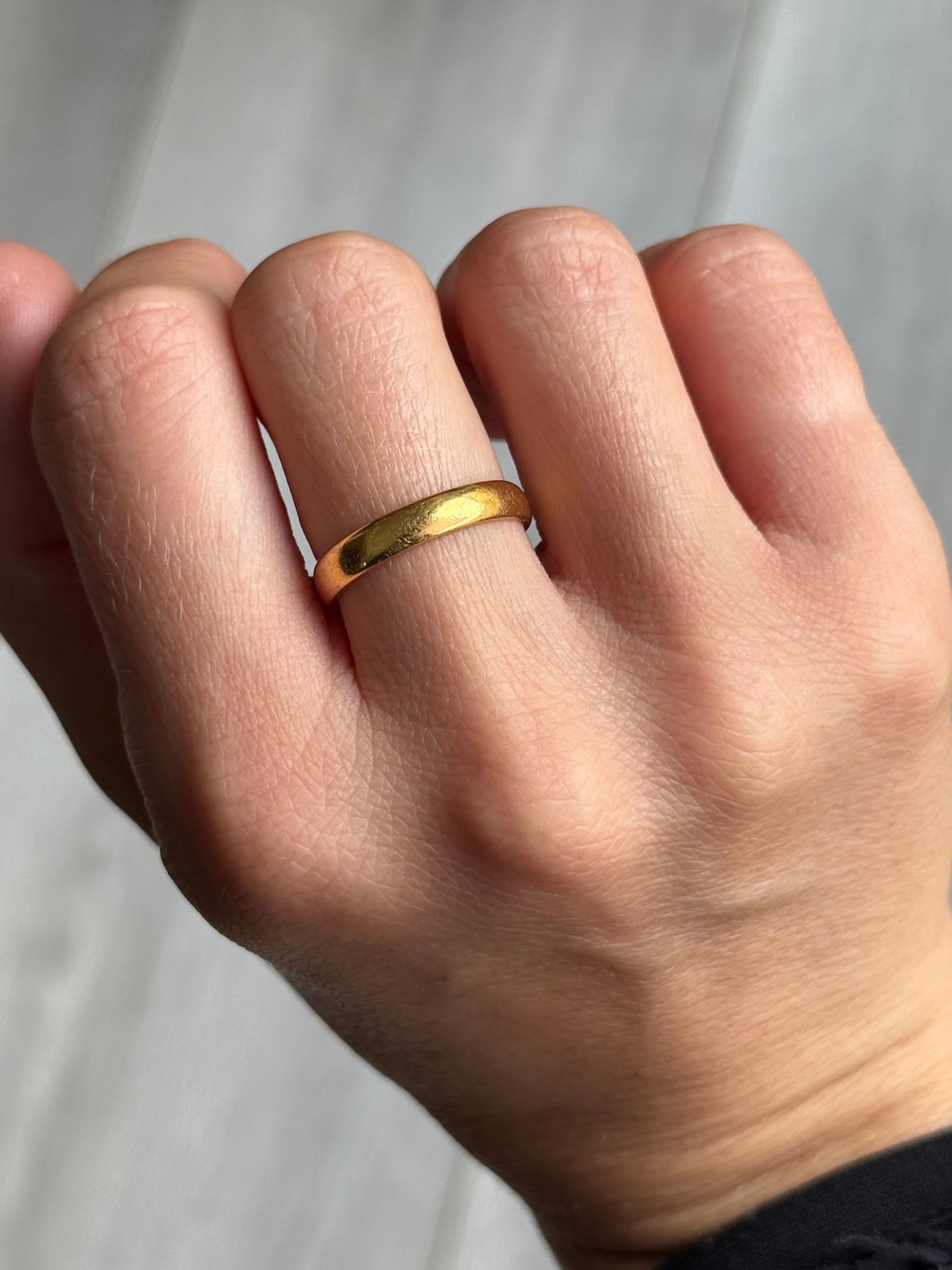 Anillo vintage de oro de 22 quilates Moderno en venta