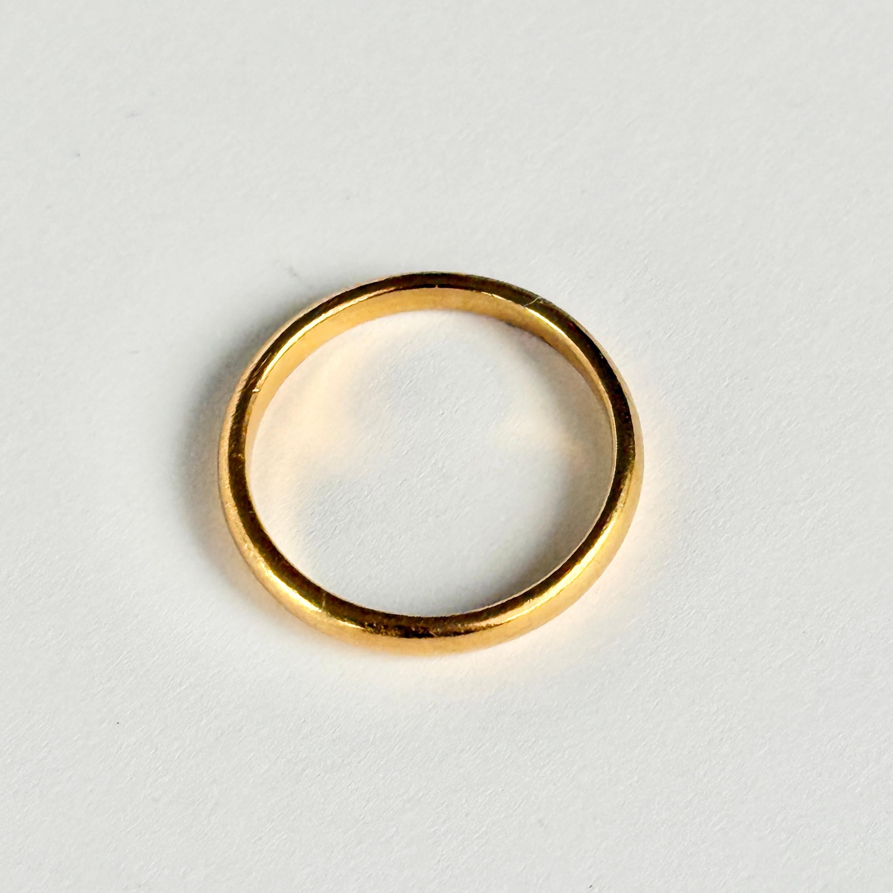 Women's or Men's Vintage 22 Carat Gold Band For Sale