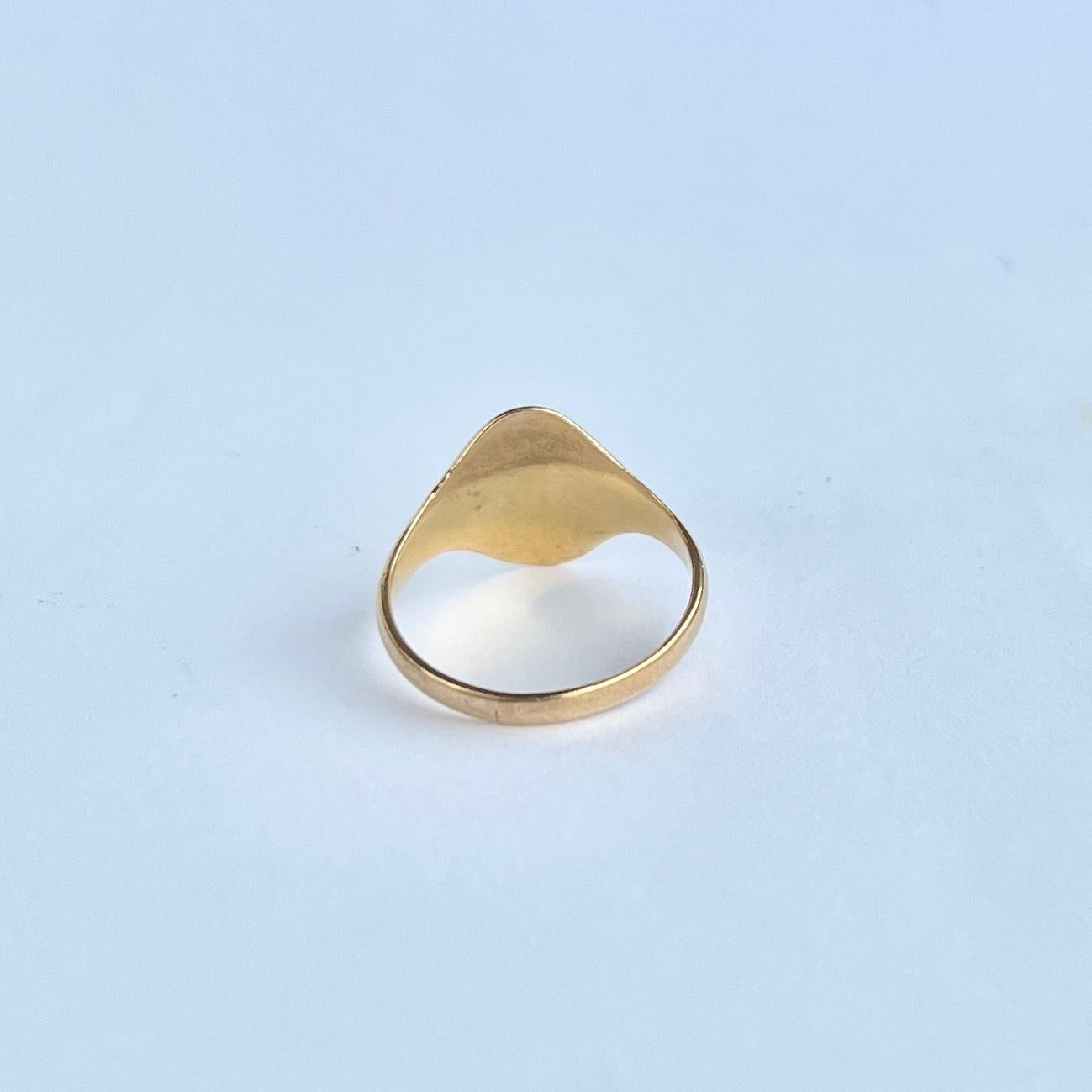Women's or Men's Vintage 22 Carat Gold Signet Ring For Sale