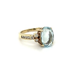 Vintage 2.2 Carat Oval Aquamarine and Diamond Gold Ring
