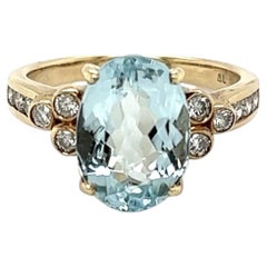 Vintage 2.2 Carat Oval Aquamarine and Diamond Gold Ring