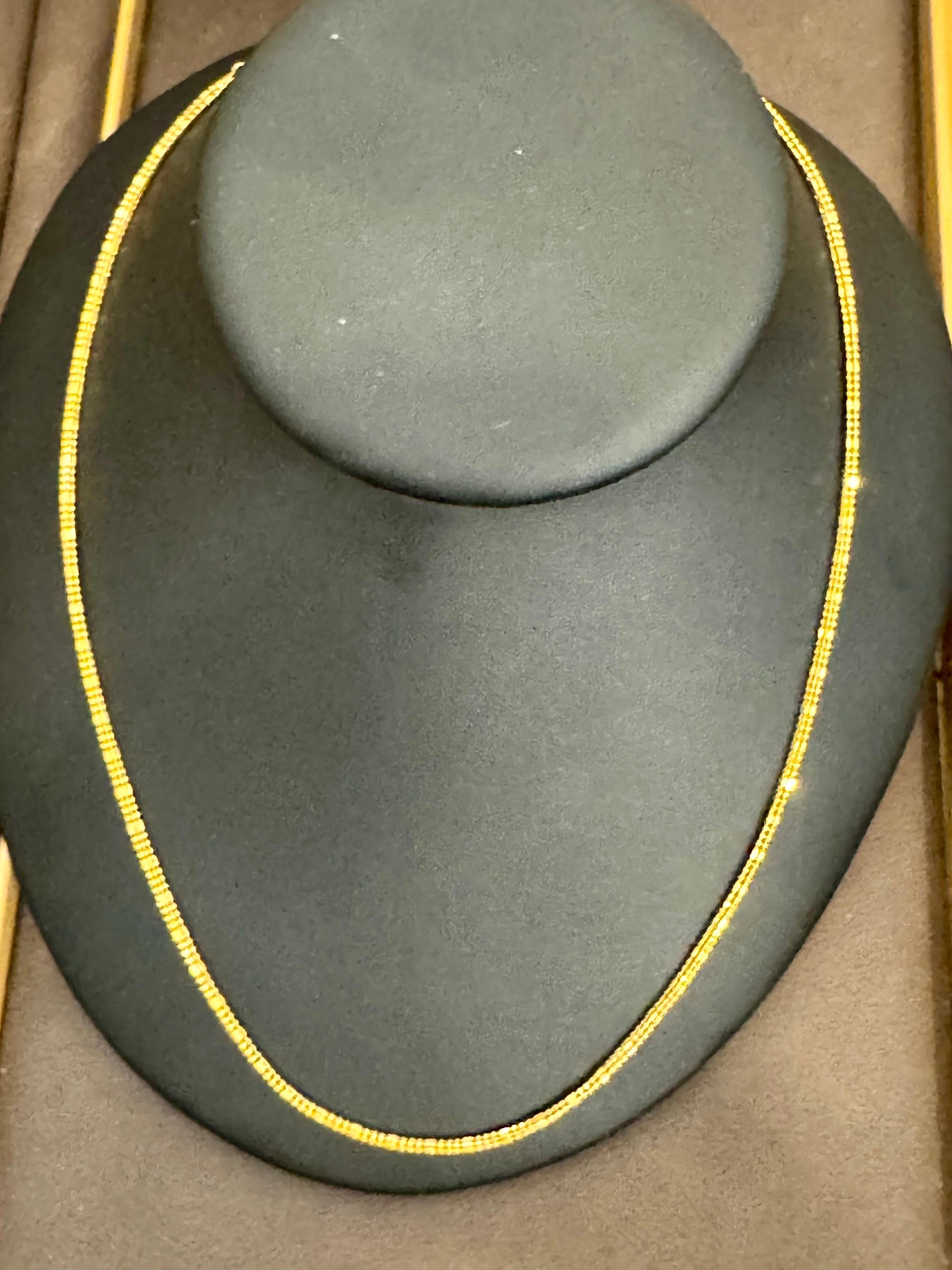 Collar Vintage de Oro Amarillo de 22 Kilates de 10,5 Gm, 2 mm de ancho, 20 