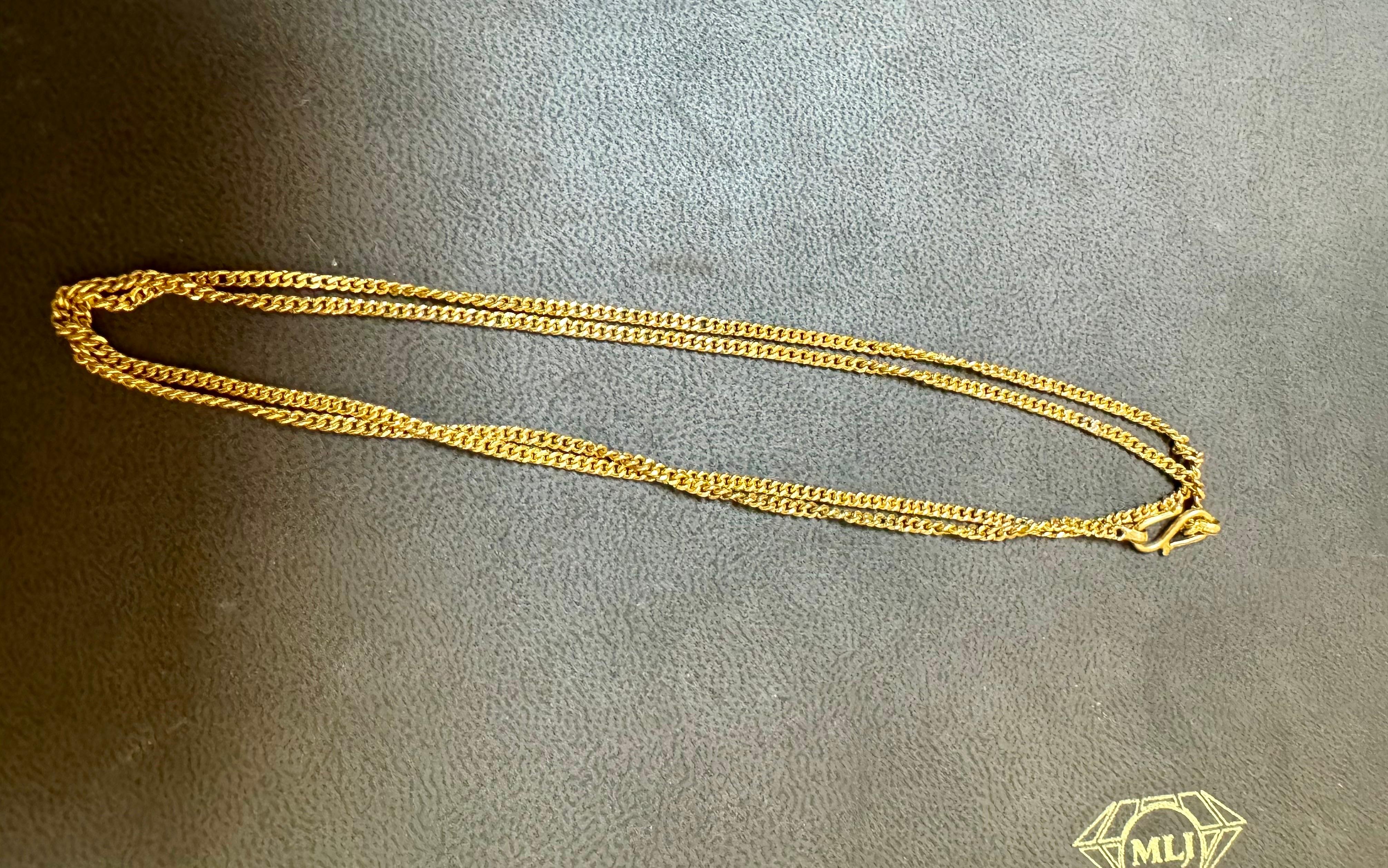 Vintage 22 Karat Yellow Gold 15.1 Gm, Link Chain, 2.4 mm Necklace, 24.5