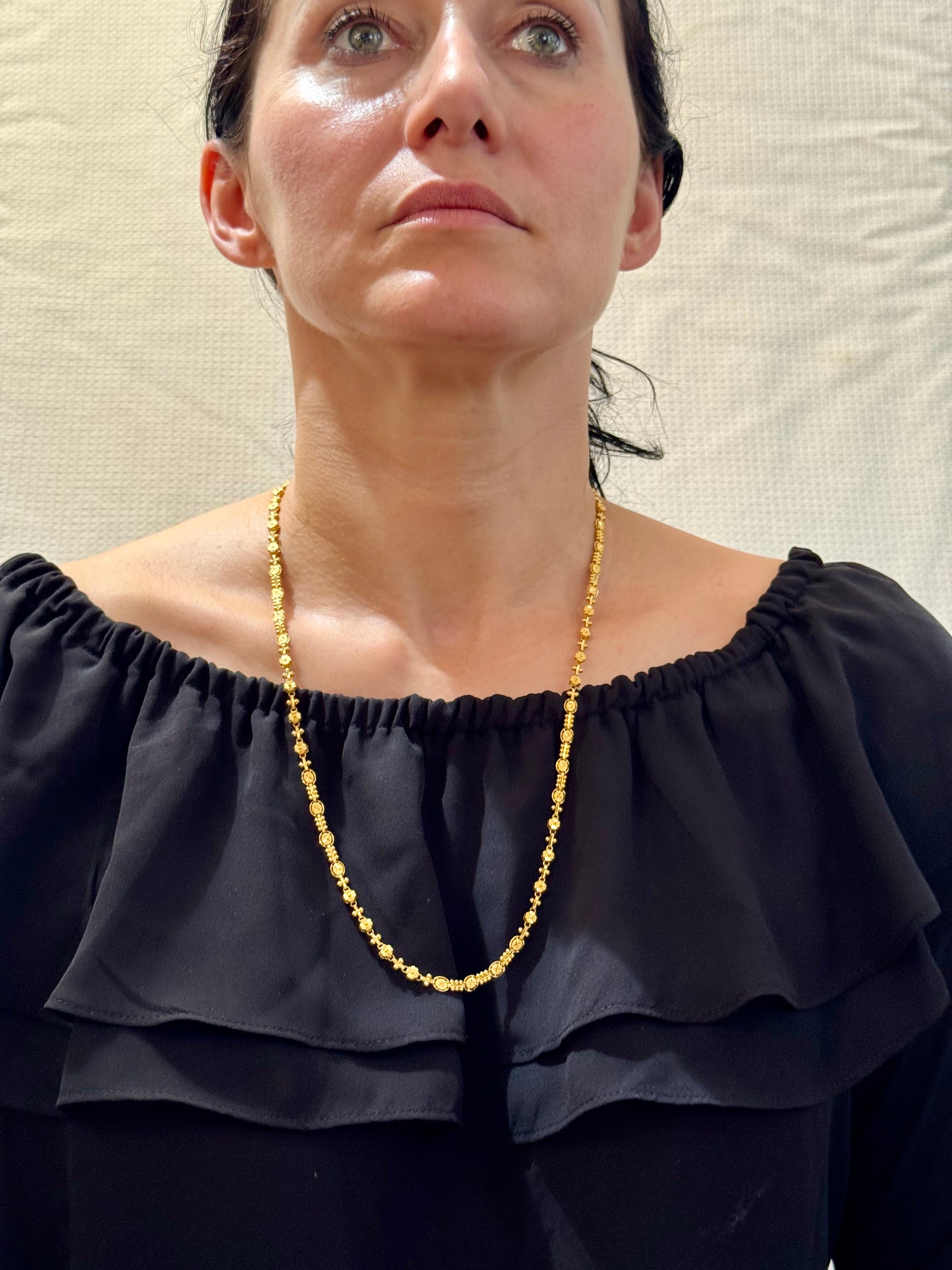 Femenino o masculino Collar Vintage de Oro Amarillo de 22 Kilates de 15,8 Gm, 4,6 mm de ancho y 24 