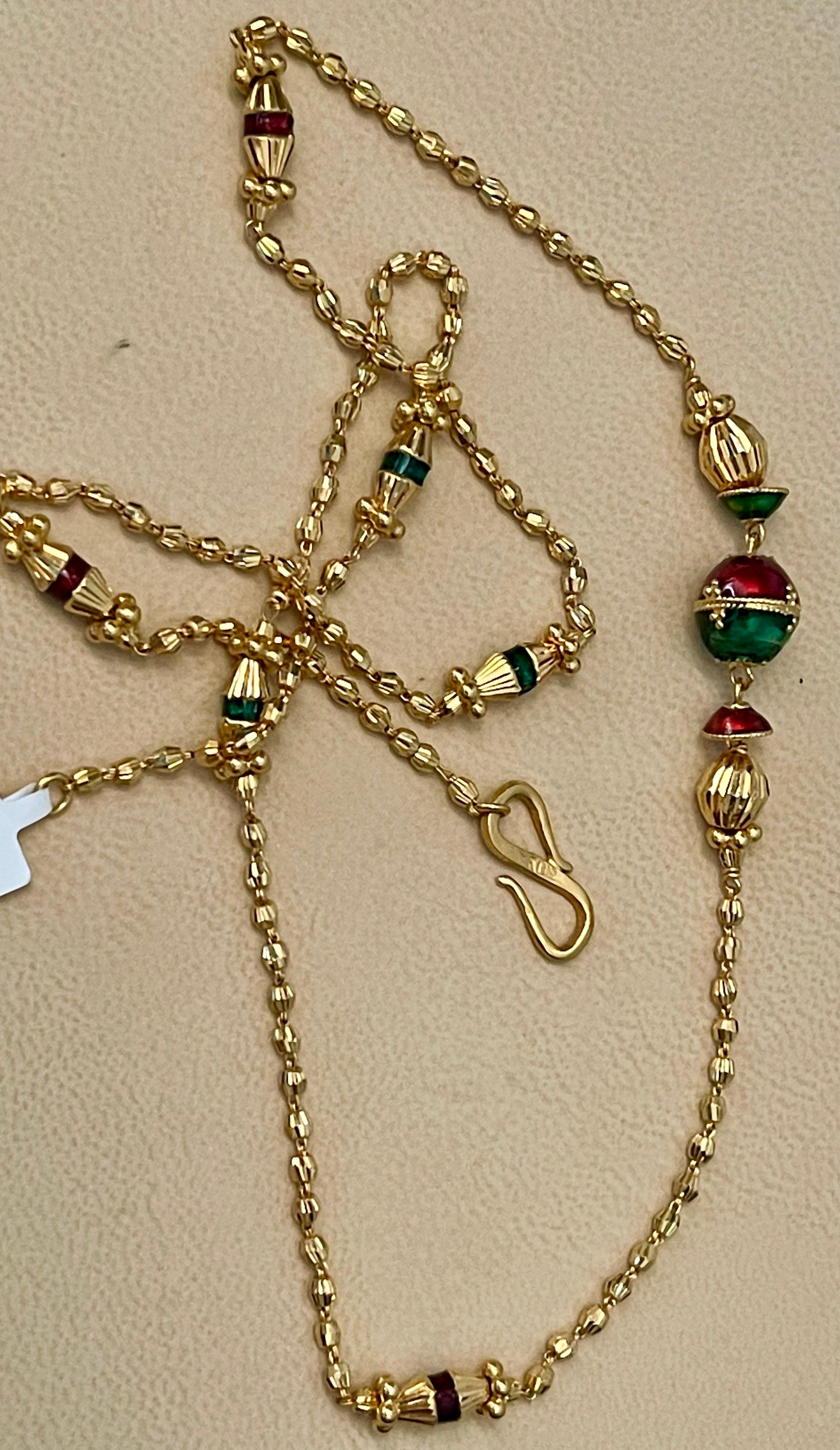 Vintage 22 Karat Yellow Gold 18 Gm with Red & Green Enamel Necklace In Excellent Condition In New York, NY