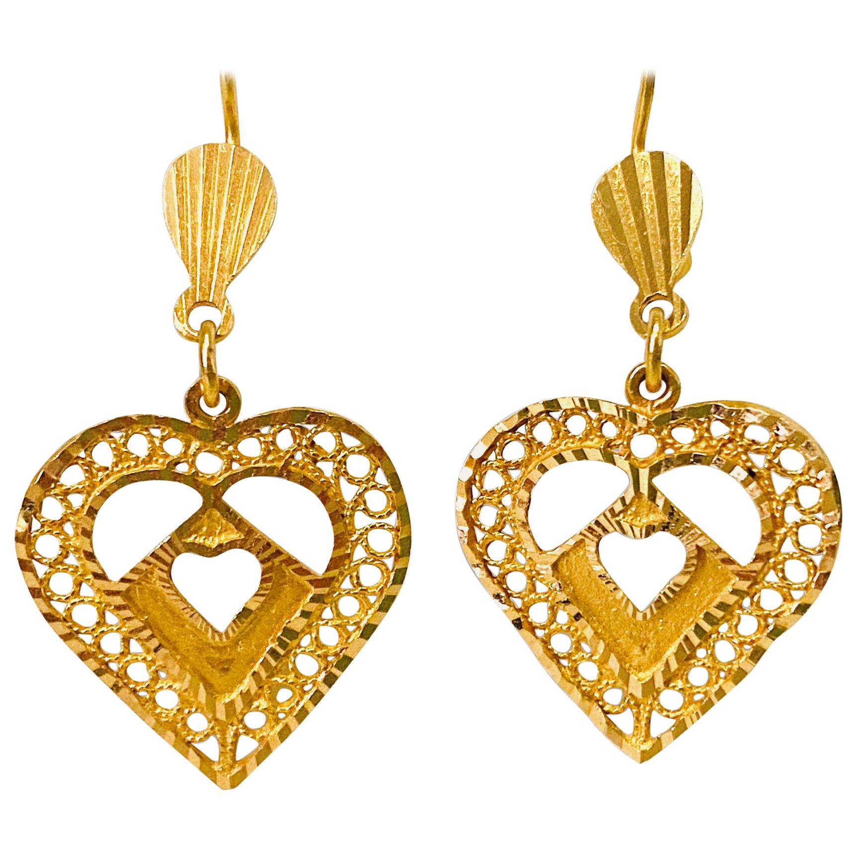 Vintage 22 Karat Yellow Gold Arabian Heart Earrings For Sale