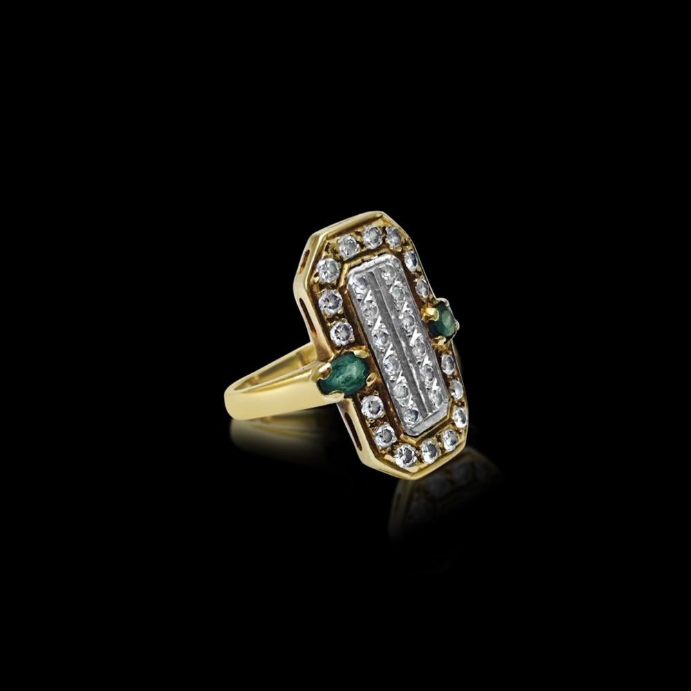 Round Cut Vintage 2.20 Carat Diamond and Emerald Ring For Sale