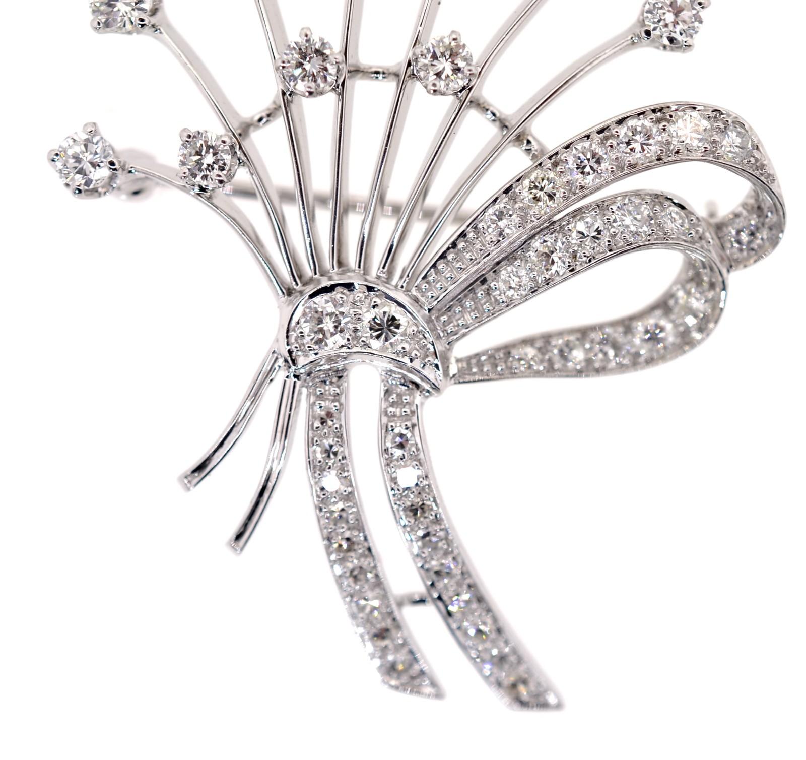 Women's Vintage 2.20 Carat Diamond and Platinum Brooch For Sale