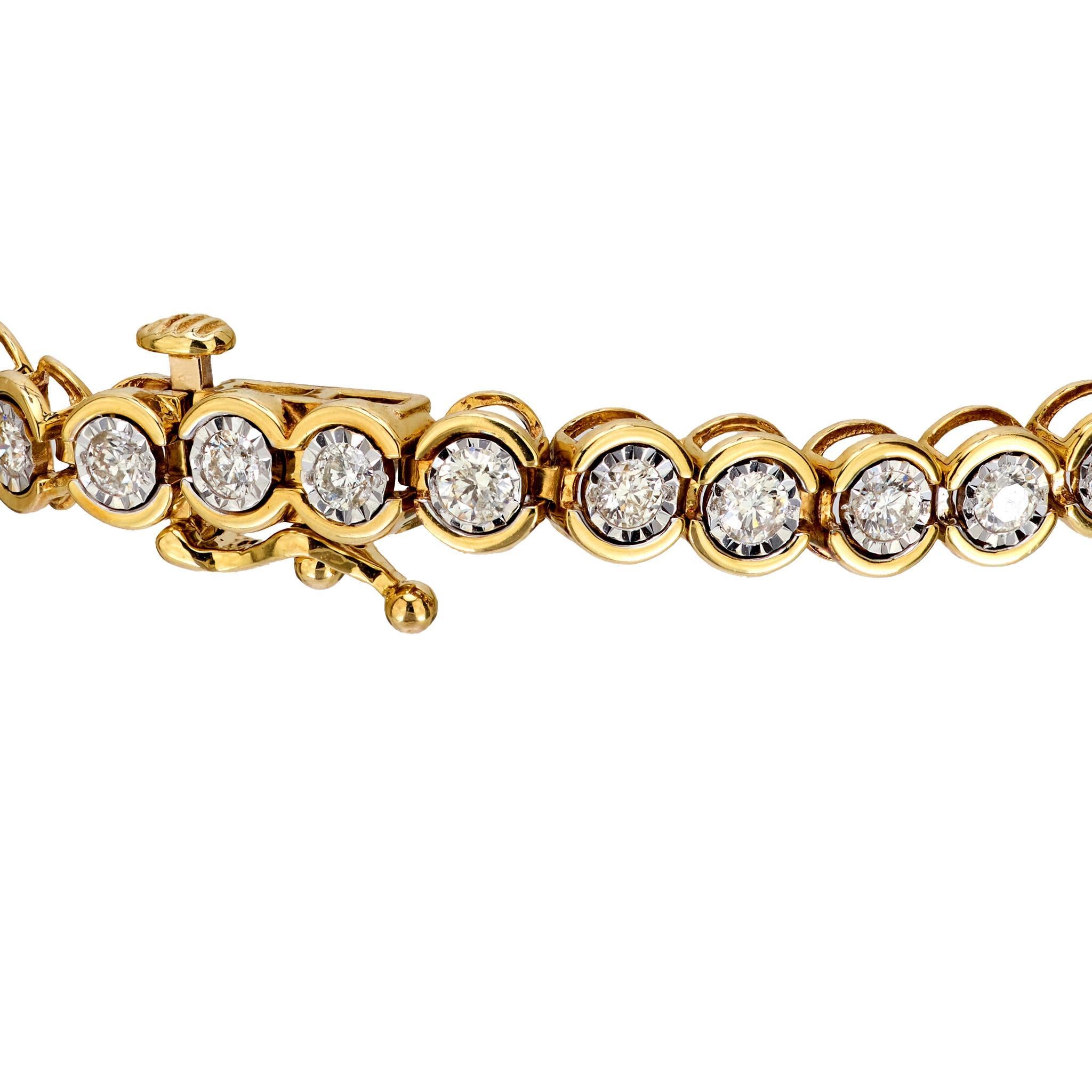 Armband aus 14k Gelbgold mit 2,20 Karat Diamanten im Gesamtgewicht, Vintage (Moderne)