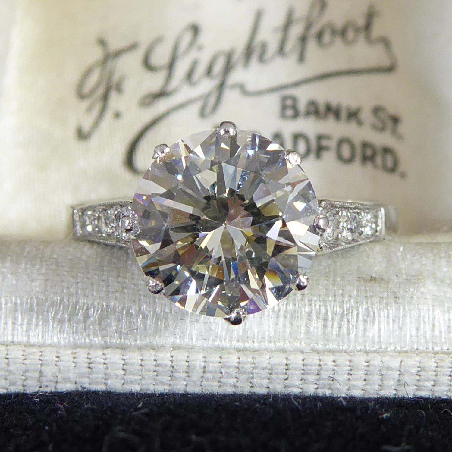 Art Deco Vintage 2.21 Carat Early Brilliant Cut Diamond Engagement Ring