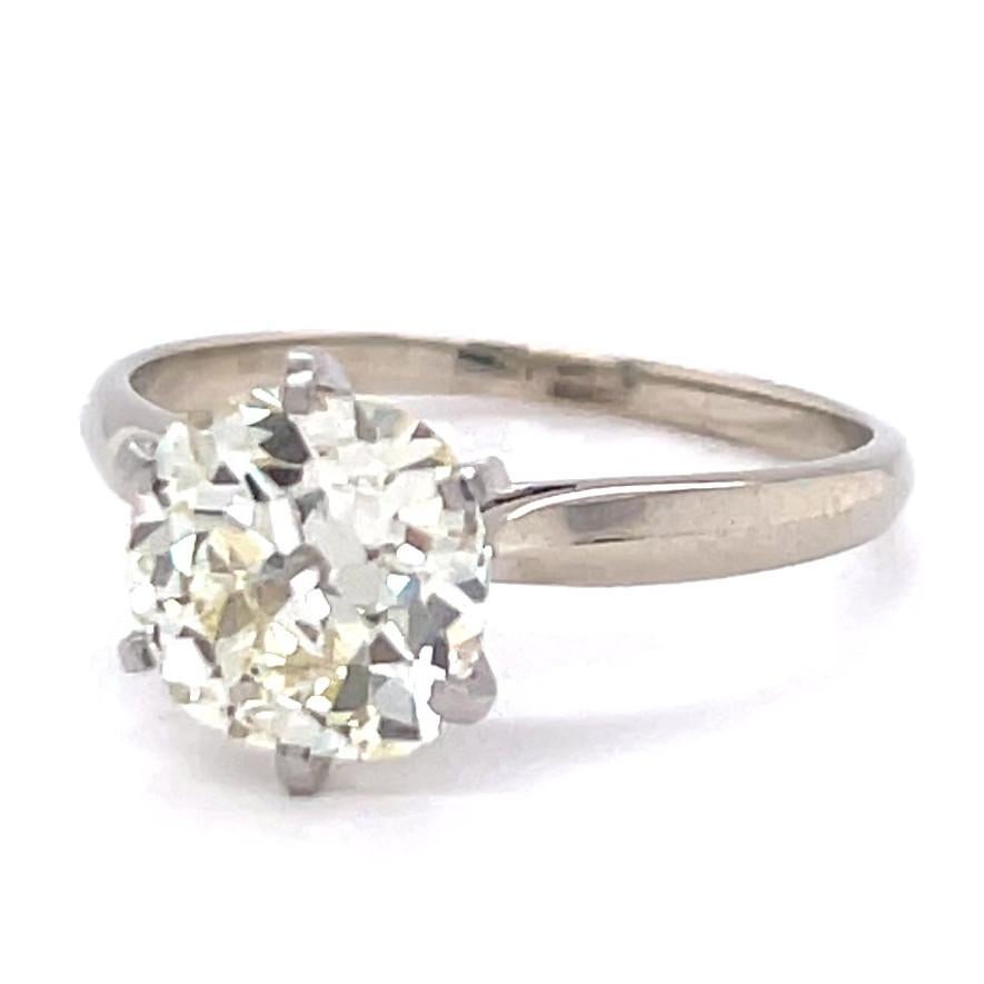 Women's or Men's Vintage 2.21 Carat Old Mine Cut Diamond 18 Karat Gold Platinum Solitaire Ring