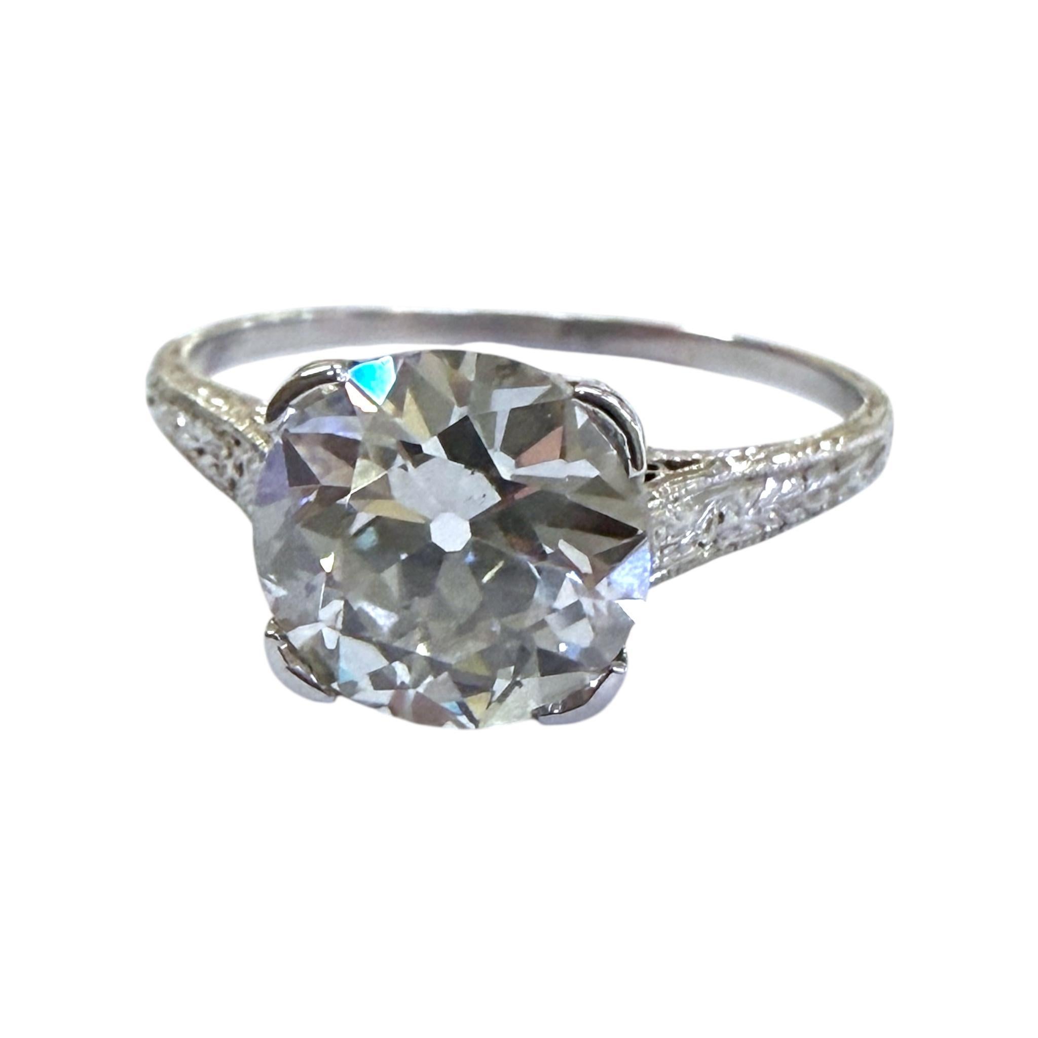 Vintage 2.22 Carat Old European Cut Diamond Engagement Ring GIA For Sale 1