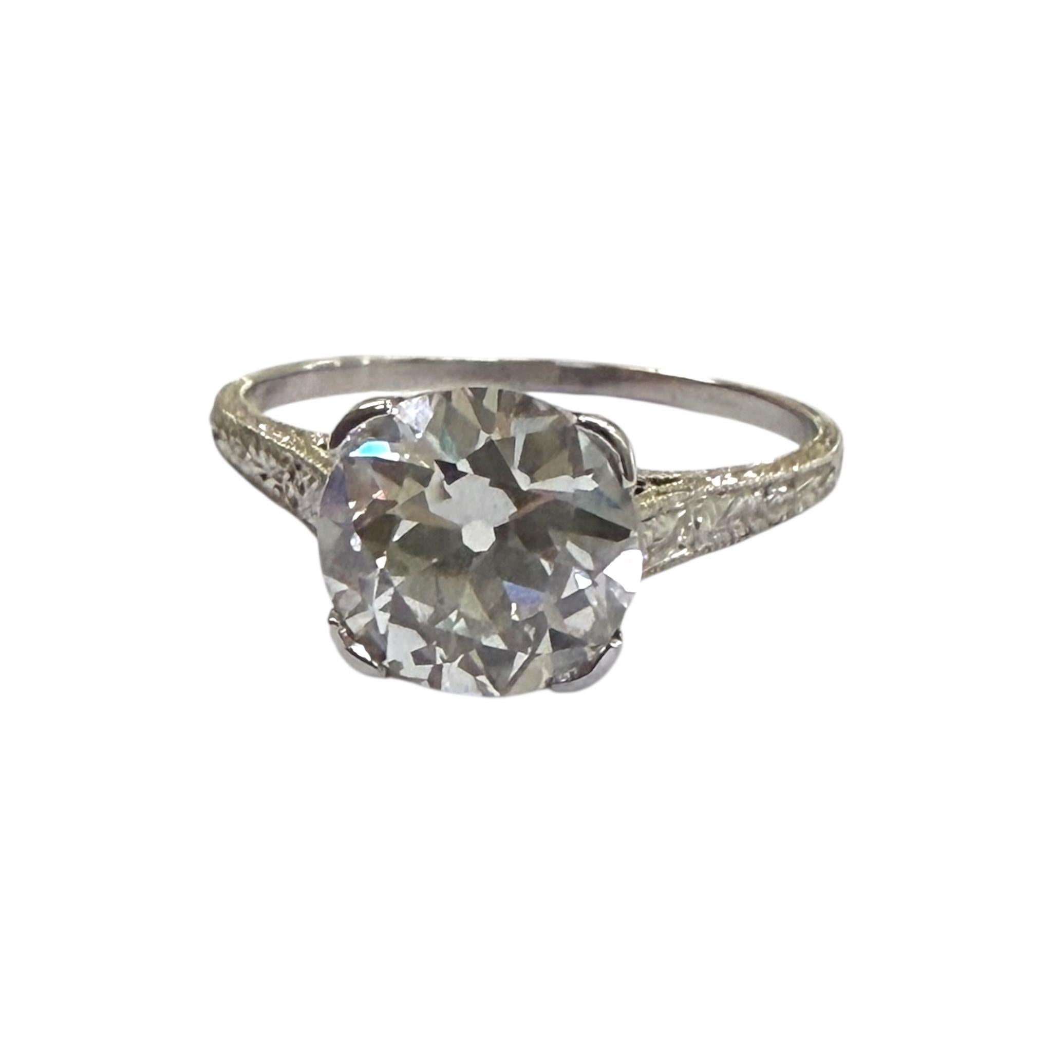 Vintage 2.22 Carat Old European Cut Diamond Engagement Ring GIA For Sale 2