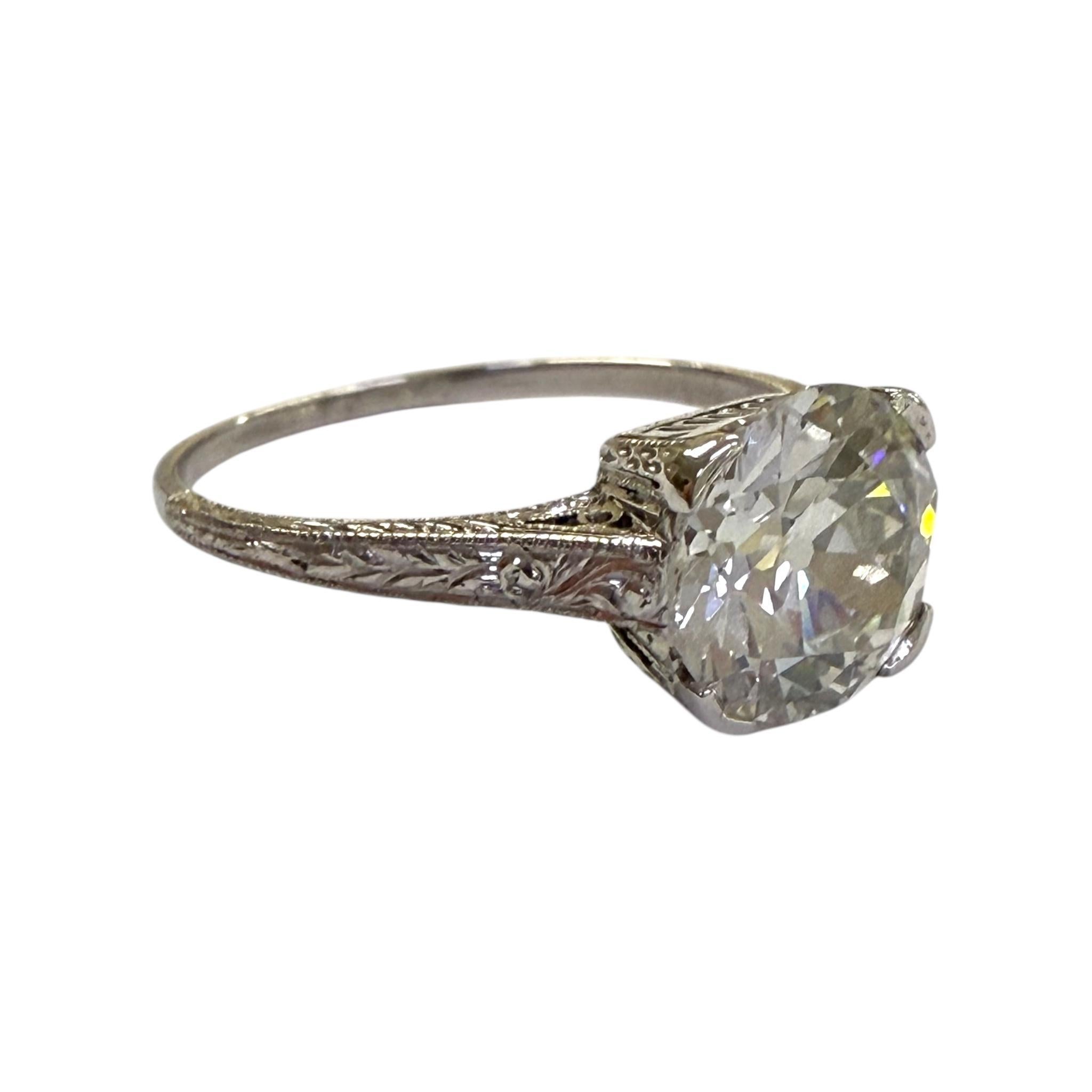 Vintage 2.22 Carat Old European Cut Diamond Engagement Ring GIA For Sale 4