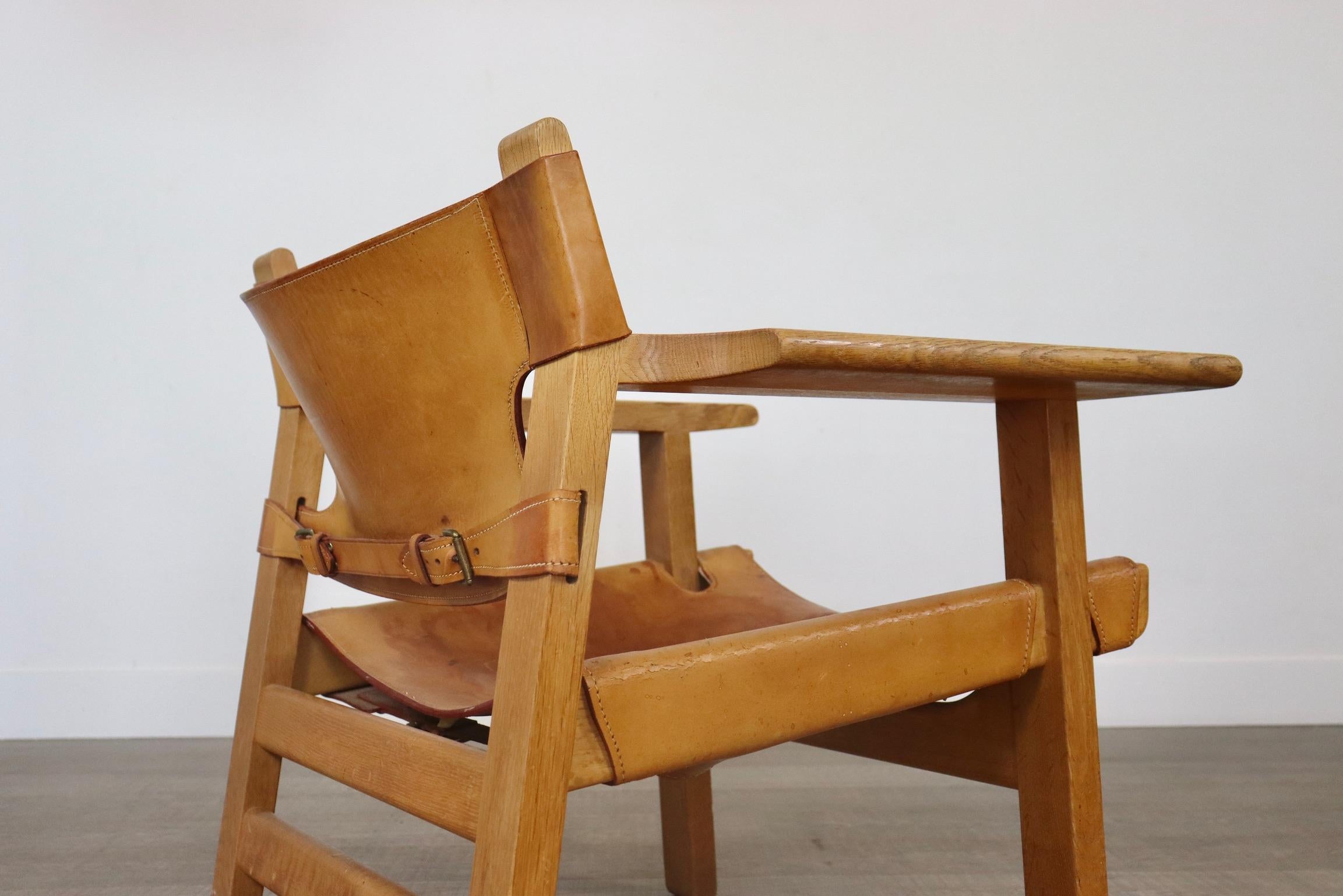 Vintage 2226 Spanish Chair by Børge Mogensen in Tan Leather for Fredericia, 1960 8