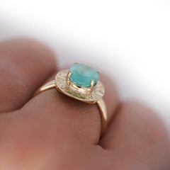 Vintage 2.24 Carat Oval Light Green Emerald 14K Gold Engraved Disc Ring