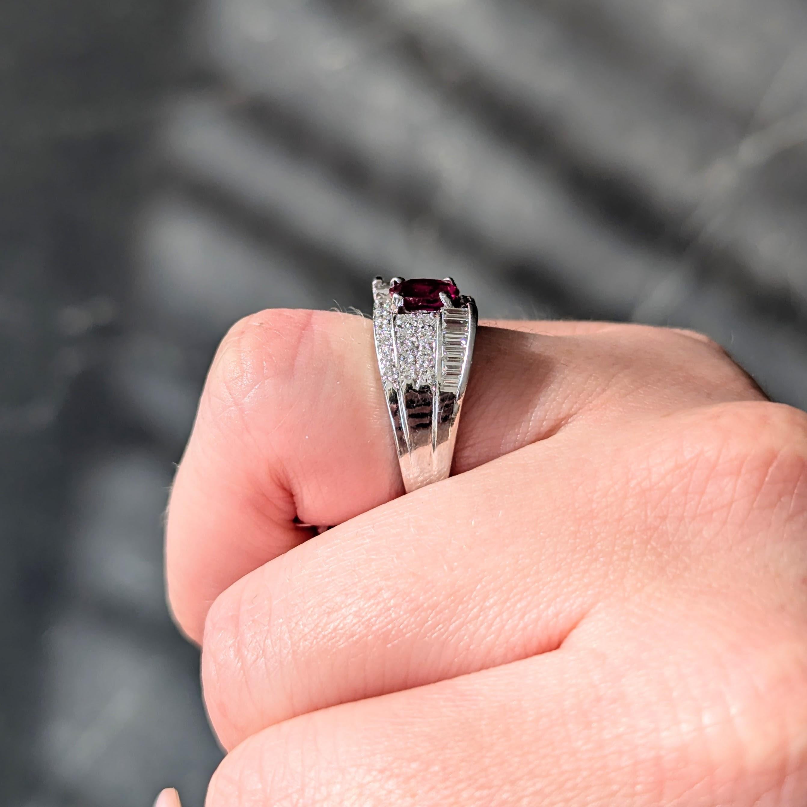 Vintage 2.25 CTW No Heat Ruby Diamond Platinum Wide Band Ring GIA en vente 3