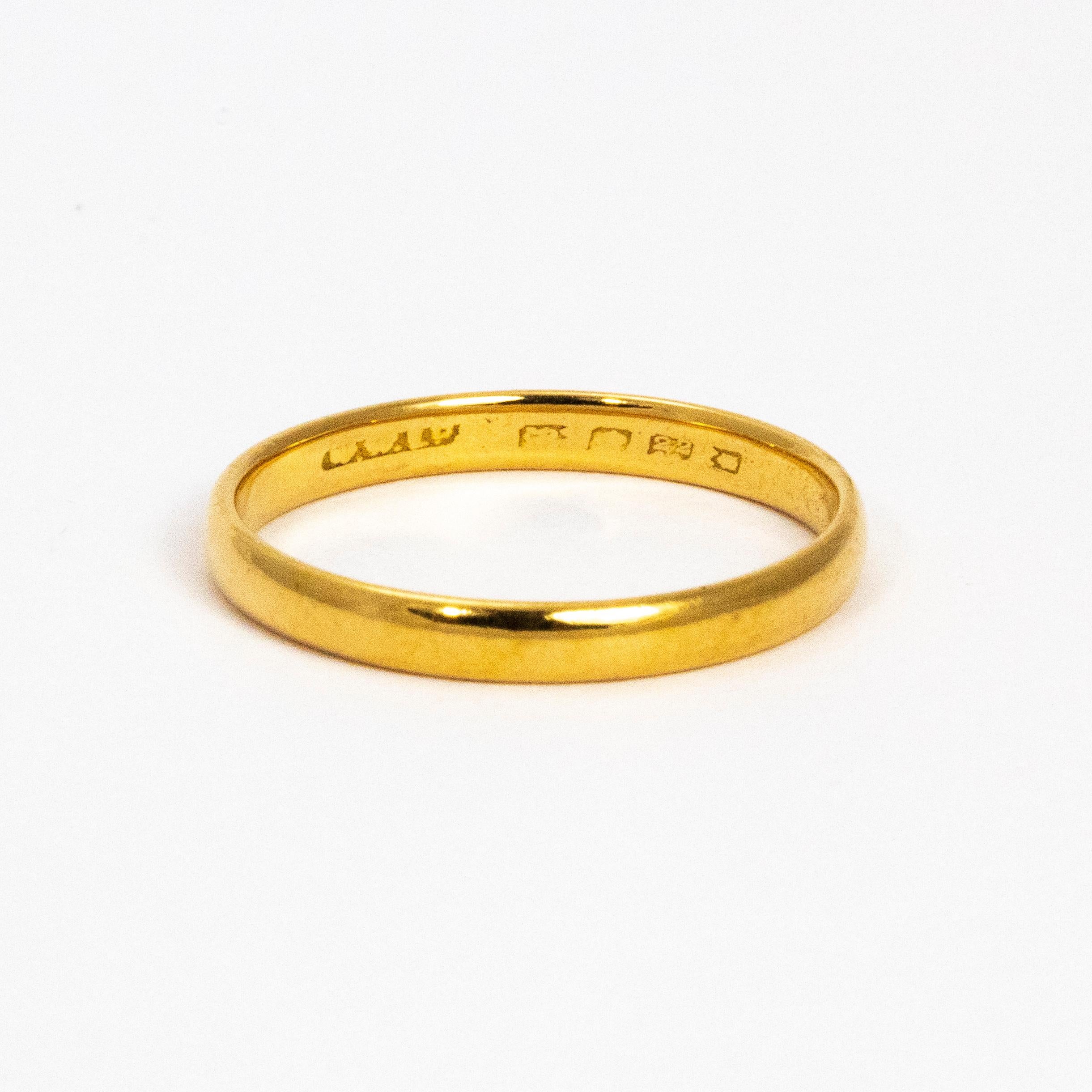 22 carat gold ring