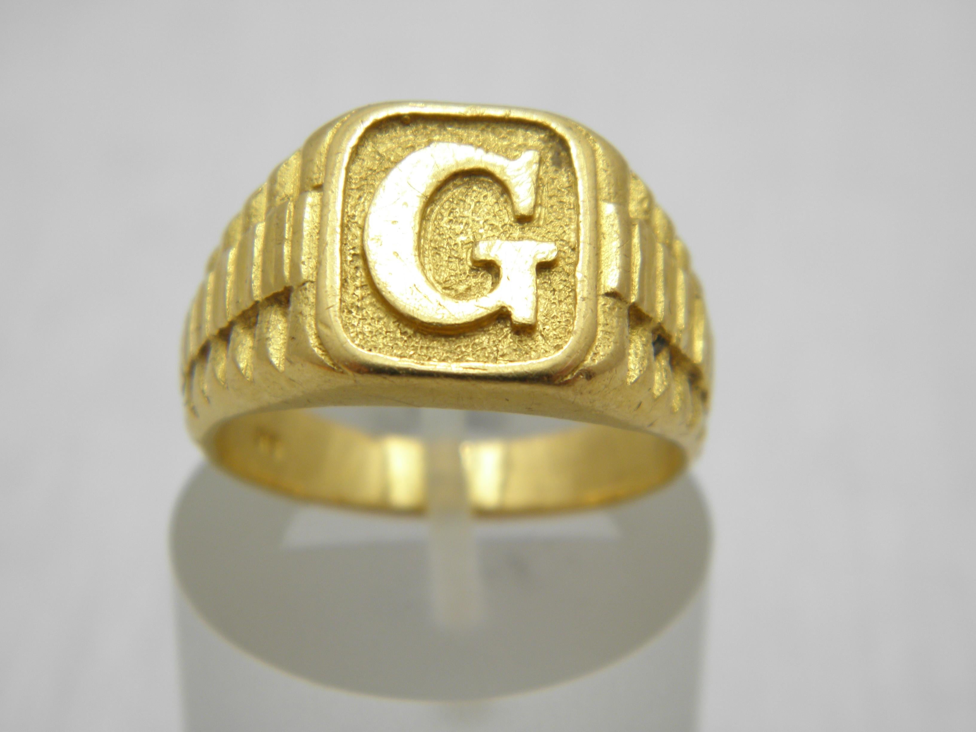Vintage 22ct Gold Siegelring Größe T1/2 10 Massiv 22k 916 Gelb Initial G Schwer im Angebot 1