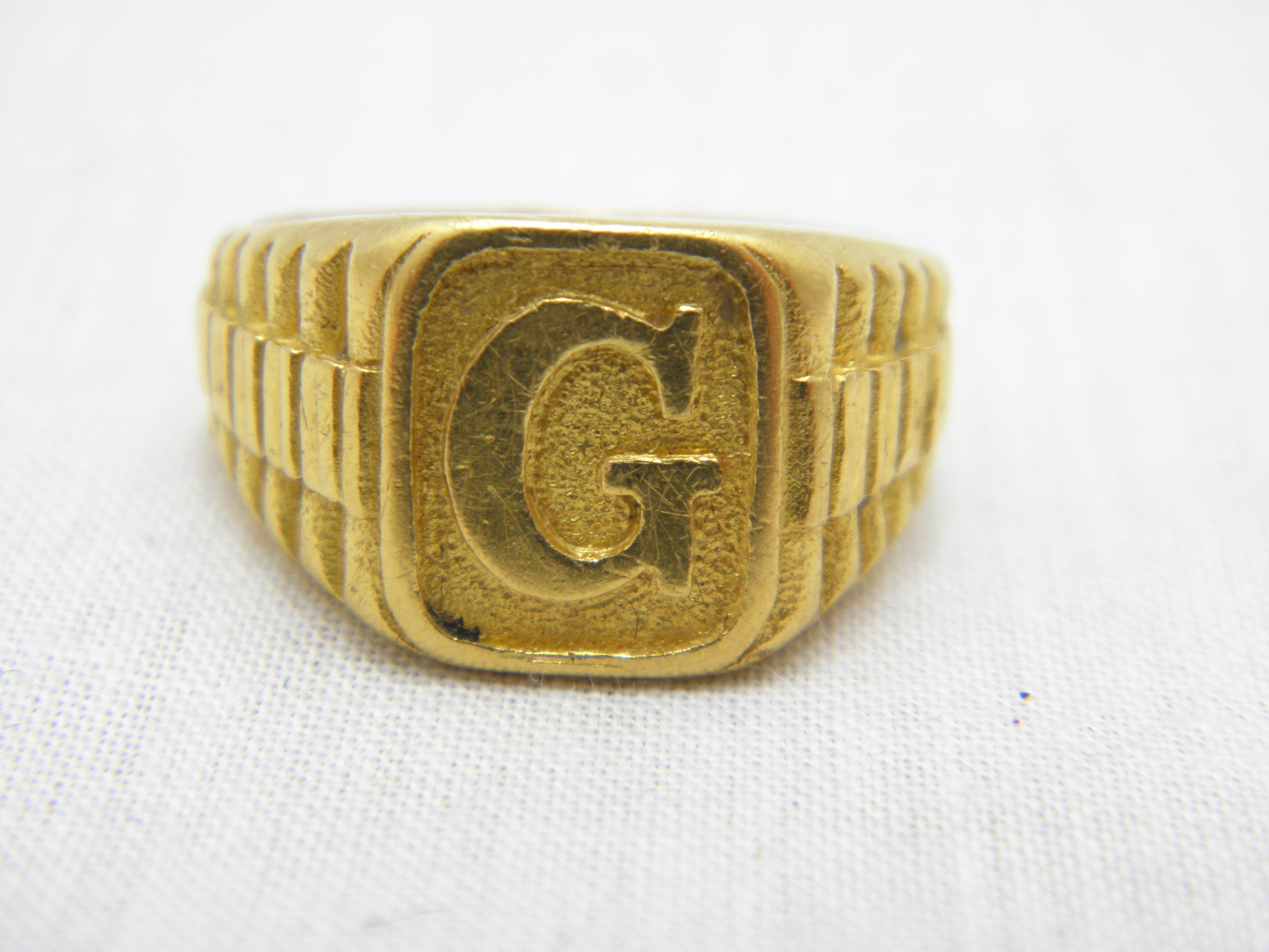 Vintage 22ct Gold Siegelring Größe T1/2 10 Massiv 22k 916 Gelb Initial G Schwer im Angebot 4
