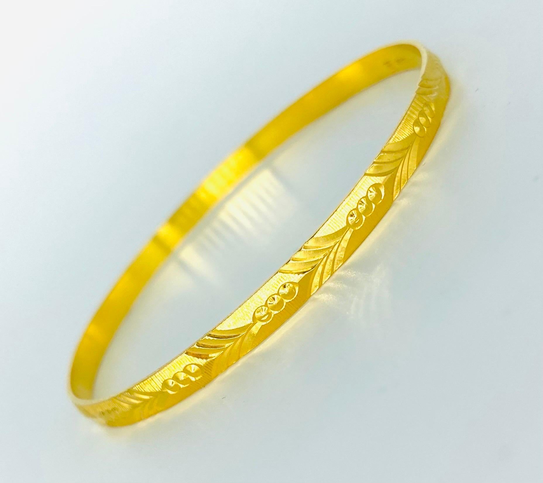 leaf design gold bangles