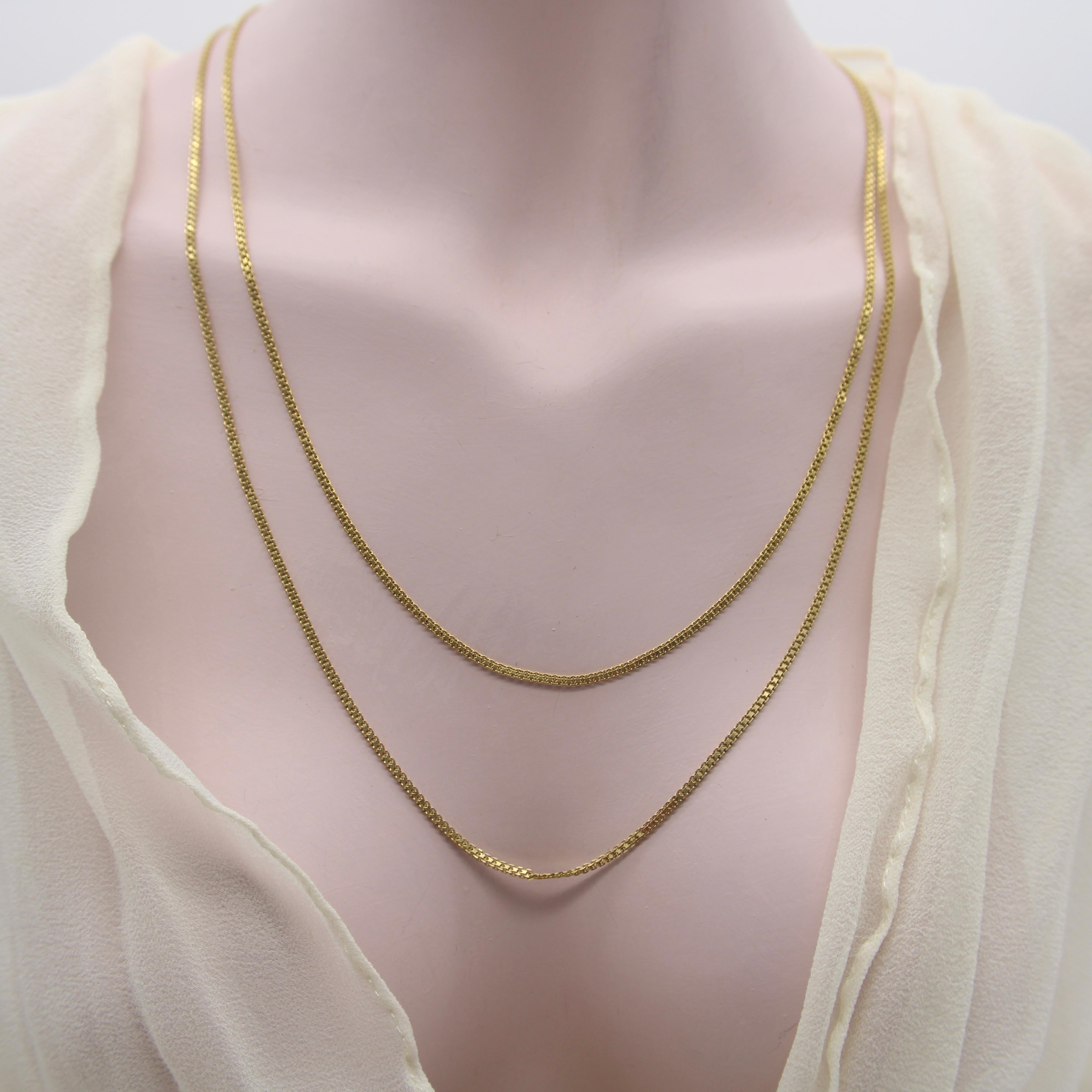 Women's or Men's Vintage 22K Gold Flattened Double-Linked Long 28” Chain Necklace For Sale