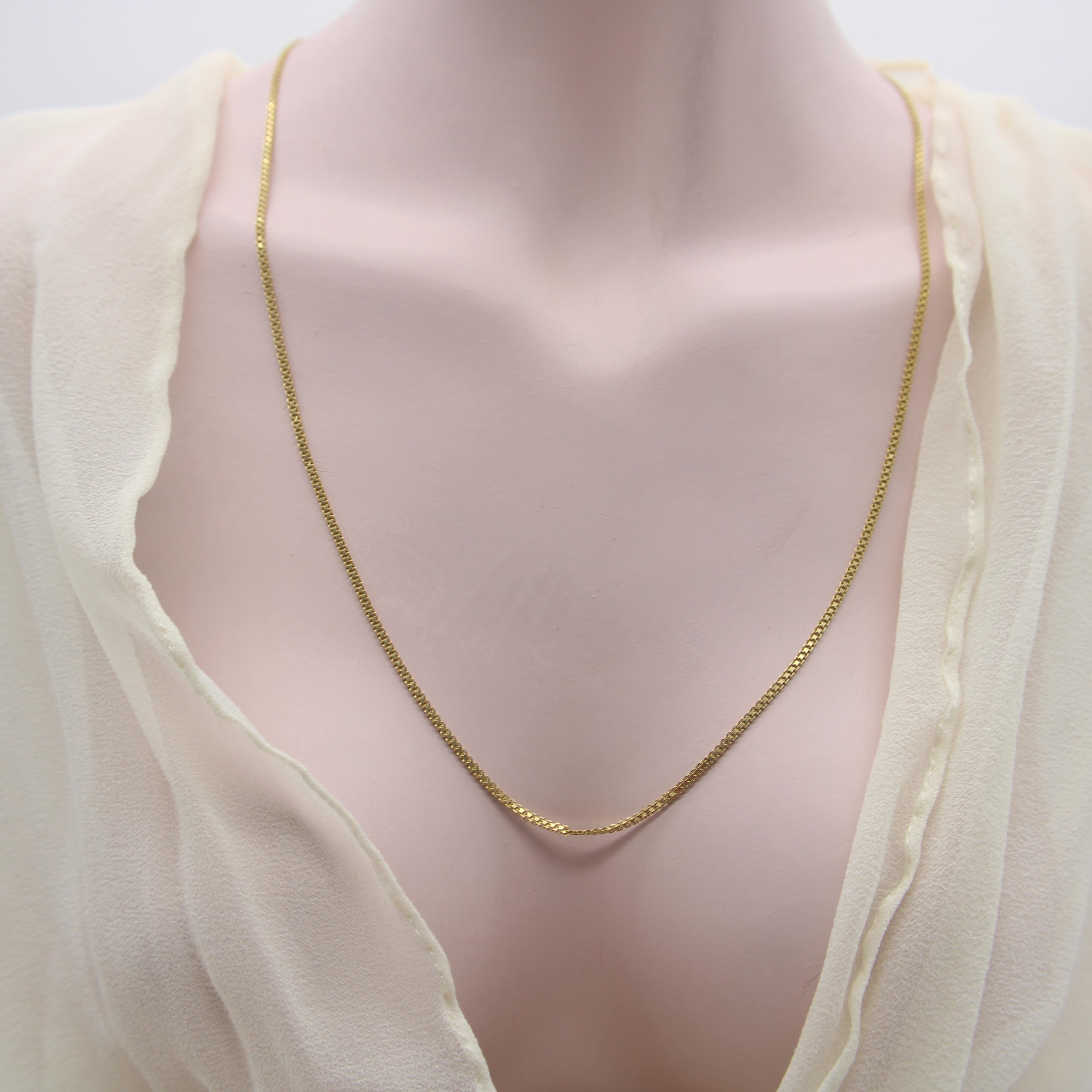 Vintage 22K Gold Flattened Double-Linked Long 28” Chain Necklace For Sale 1