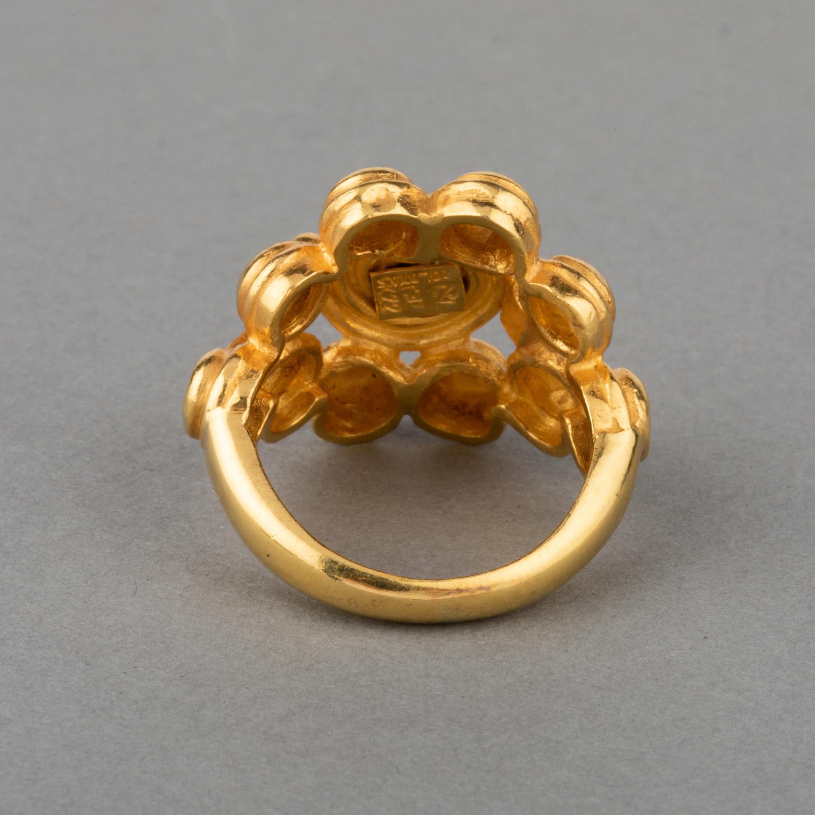 Vintage 22k Gold Ring by Zolotas In Excellent Condition For Sale In Saint-Ouen, FR