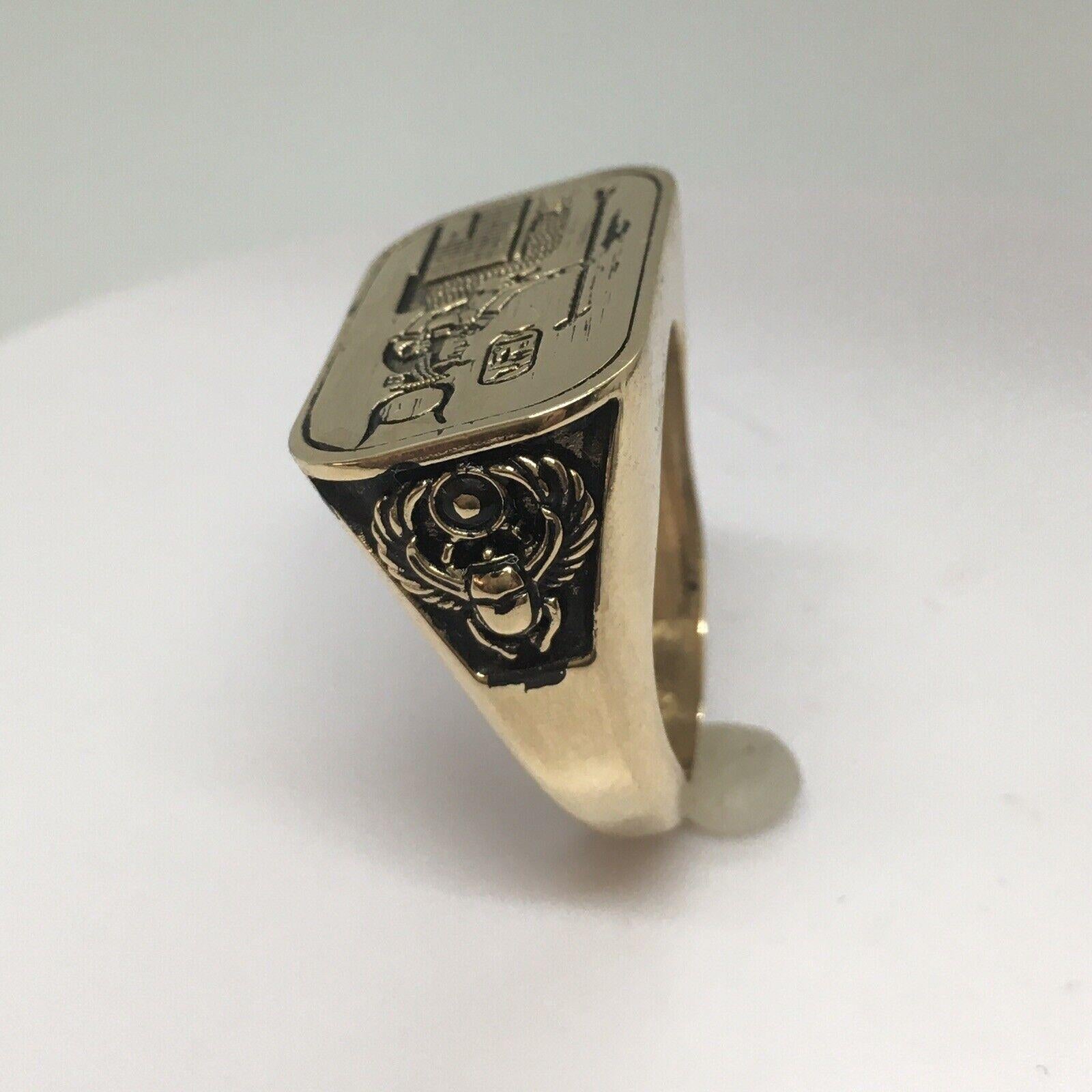 Vintage 14K Solid Gold  Egyptian Ramesses II Statement Ring 

14.7 Gram
Size 11
15mm by 25mm long 5 mm deep