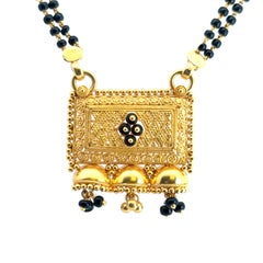 Vintage 22k Yellow Gold Double Strand Black Gold Bead and Bold Pendant Necklace