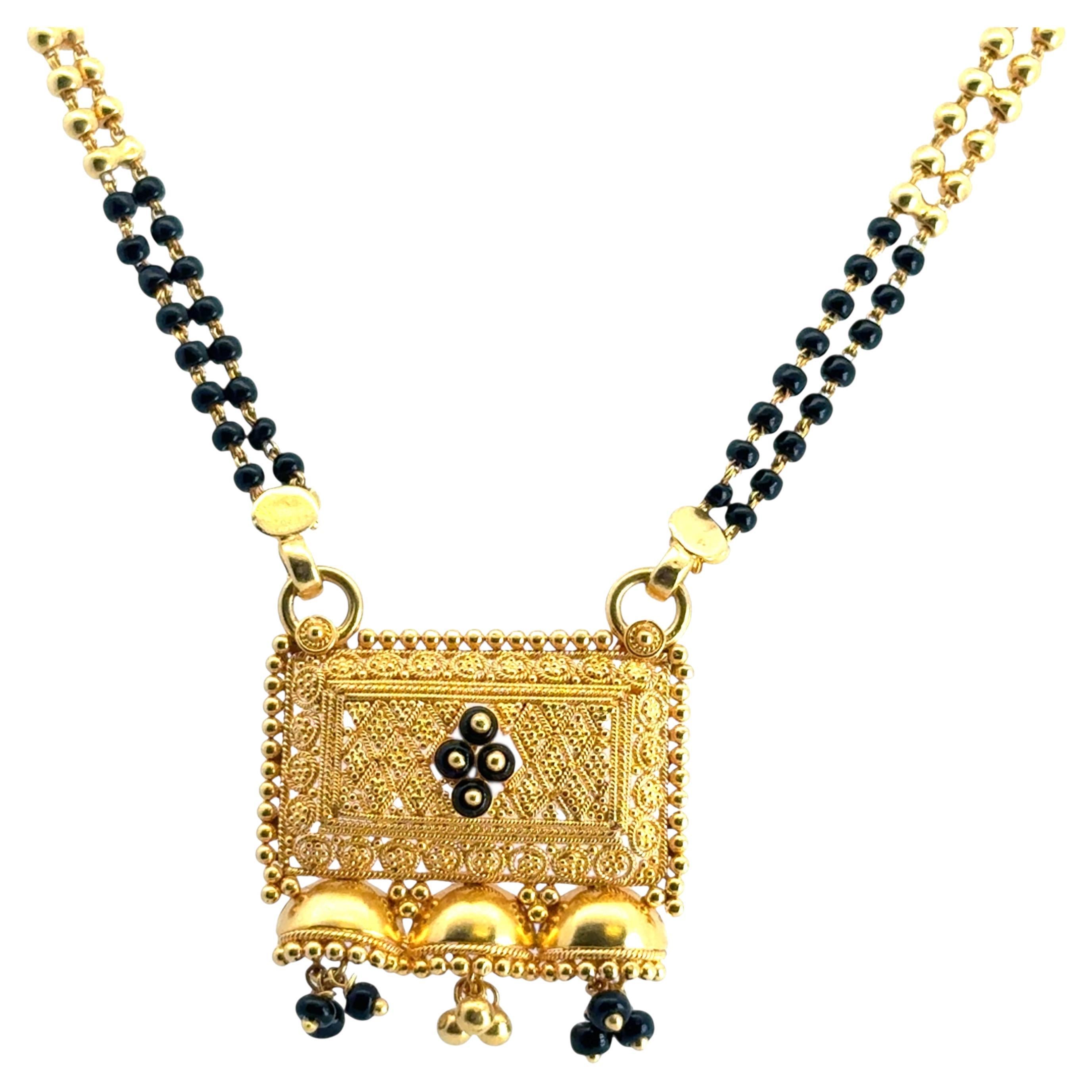 Vintage 22k Yellow Gold Double Strand Black Gold Bead and Bold Pendant Necklace