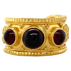 Vintage 22k Yellow Gold Round Cabochon Garnet 3 Stone Ring Adjustable