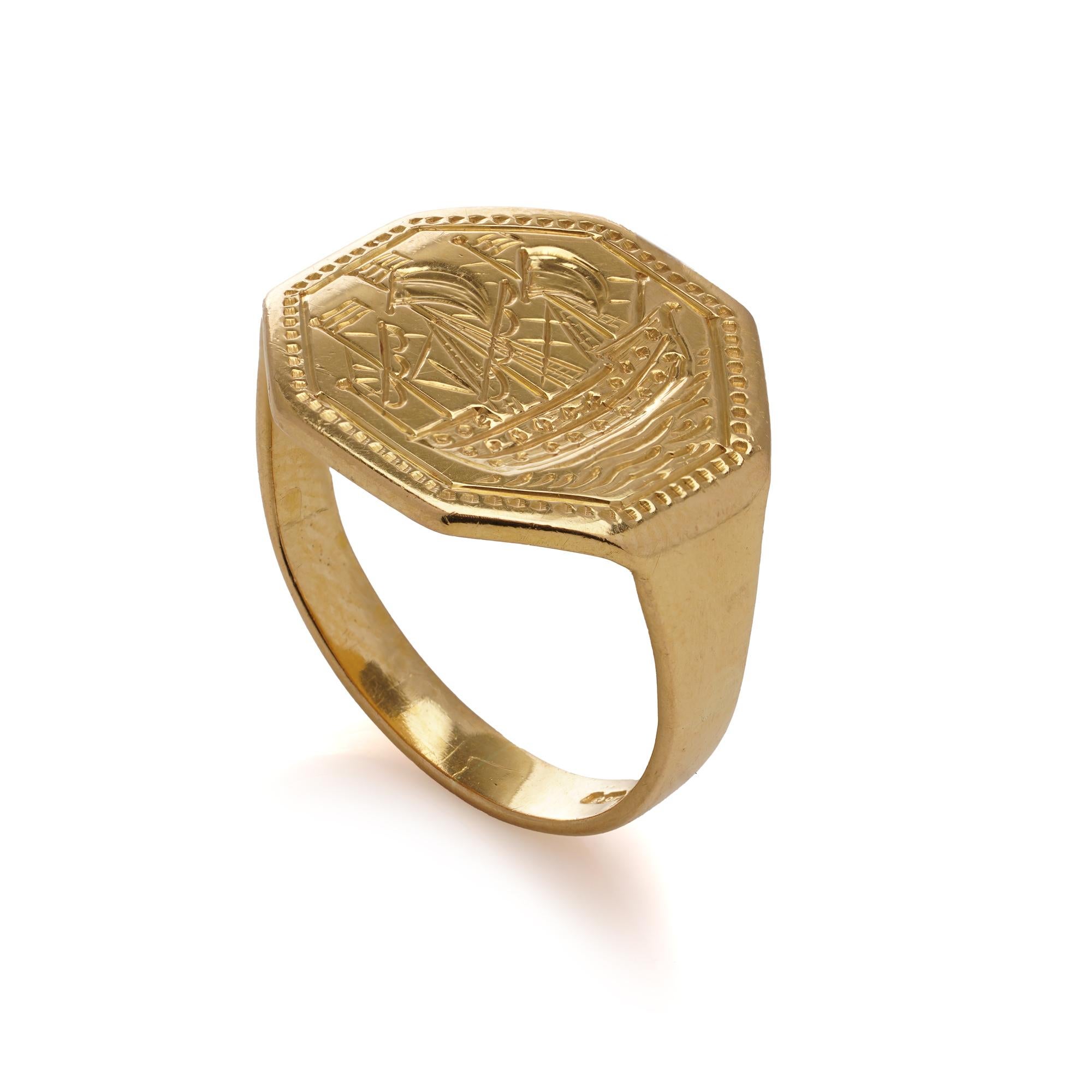 Women's or Men's Vintage 22kt. yellow gold signet ring featuring the man-of-war ship For Sale