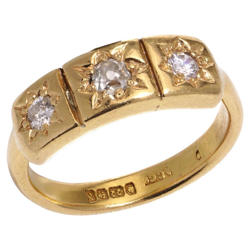 Vintage 22kt Yellow Gold Three-Stone Diamond Ring For Sale
