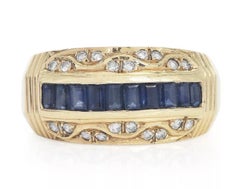 Vintage 2.30 Carat Diamond Sapphire 18K Yellow Gold Channel Cluster Band Ring